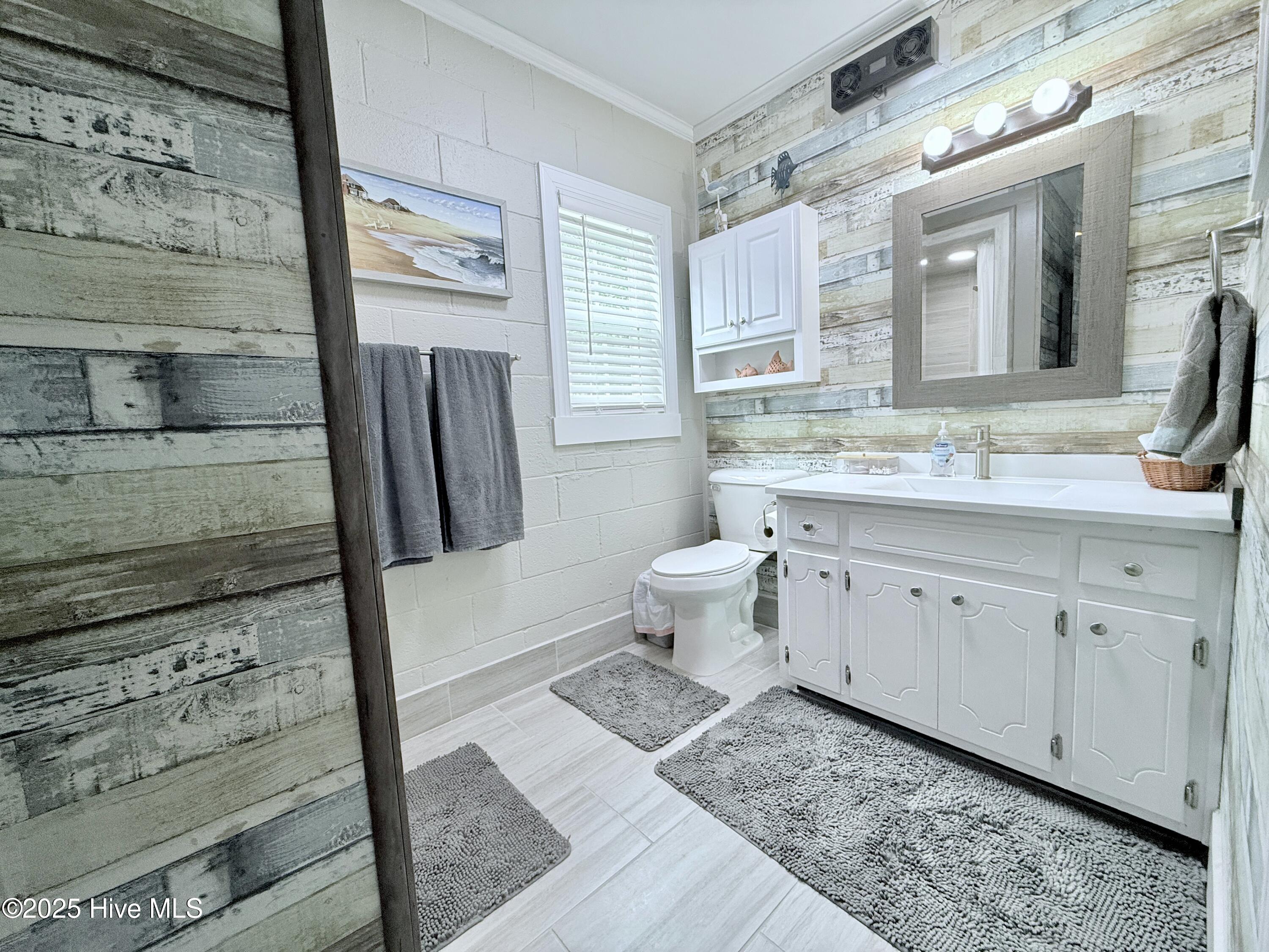 100530009 | Photo 55