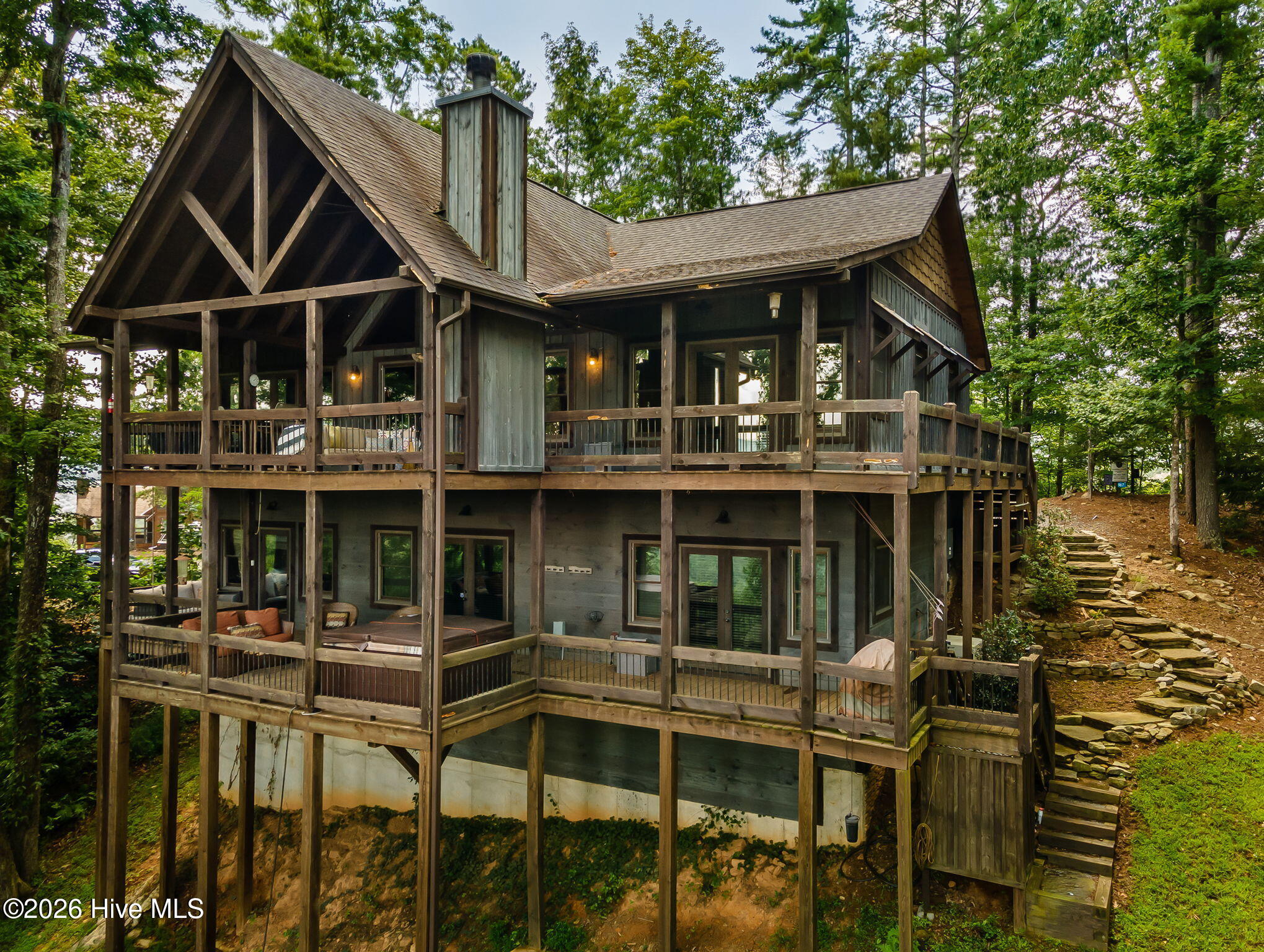 Listing Photo 98544523