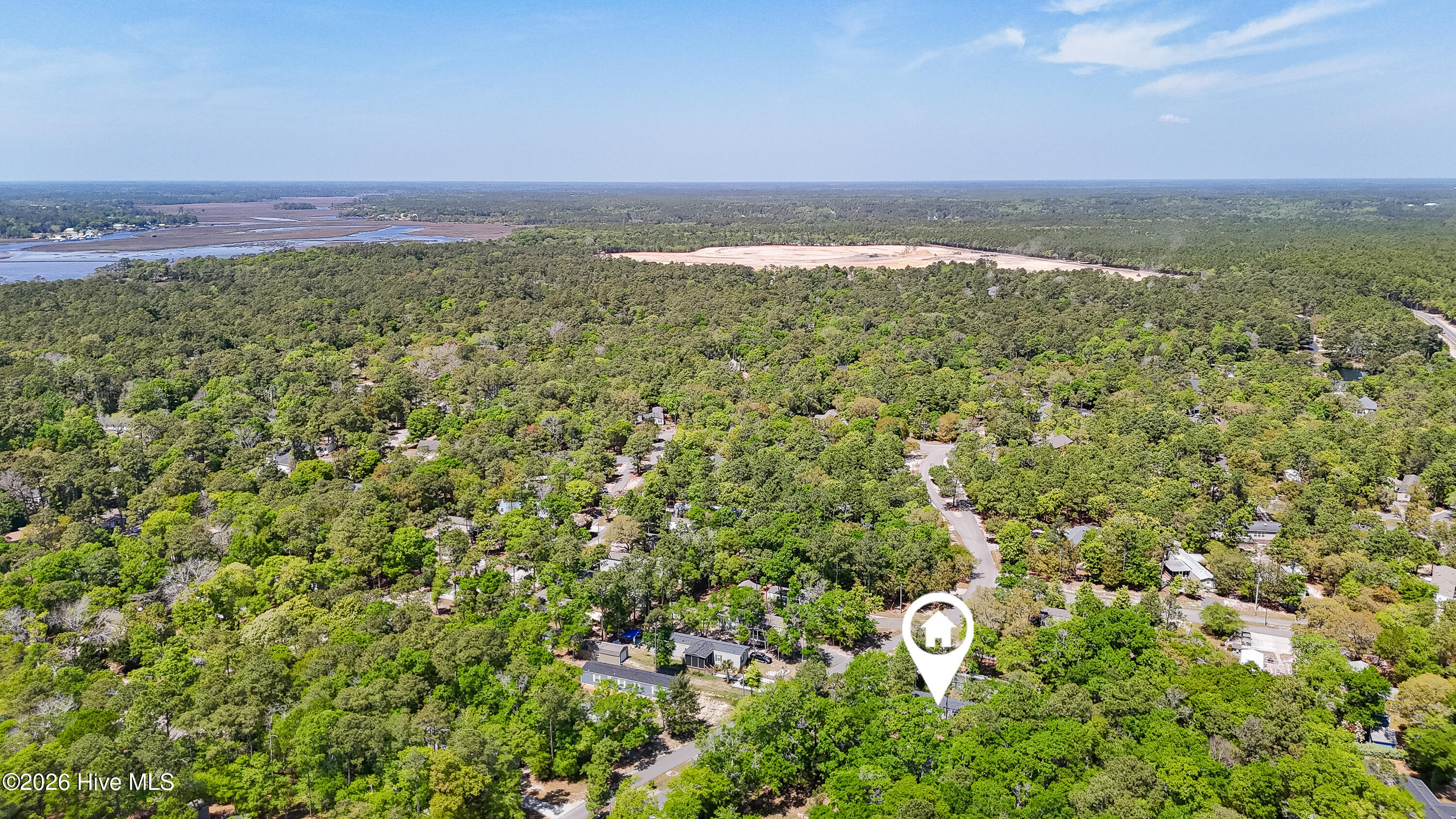 100568347 | Photo 42