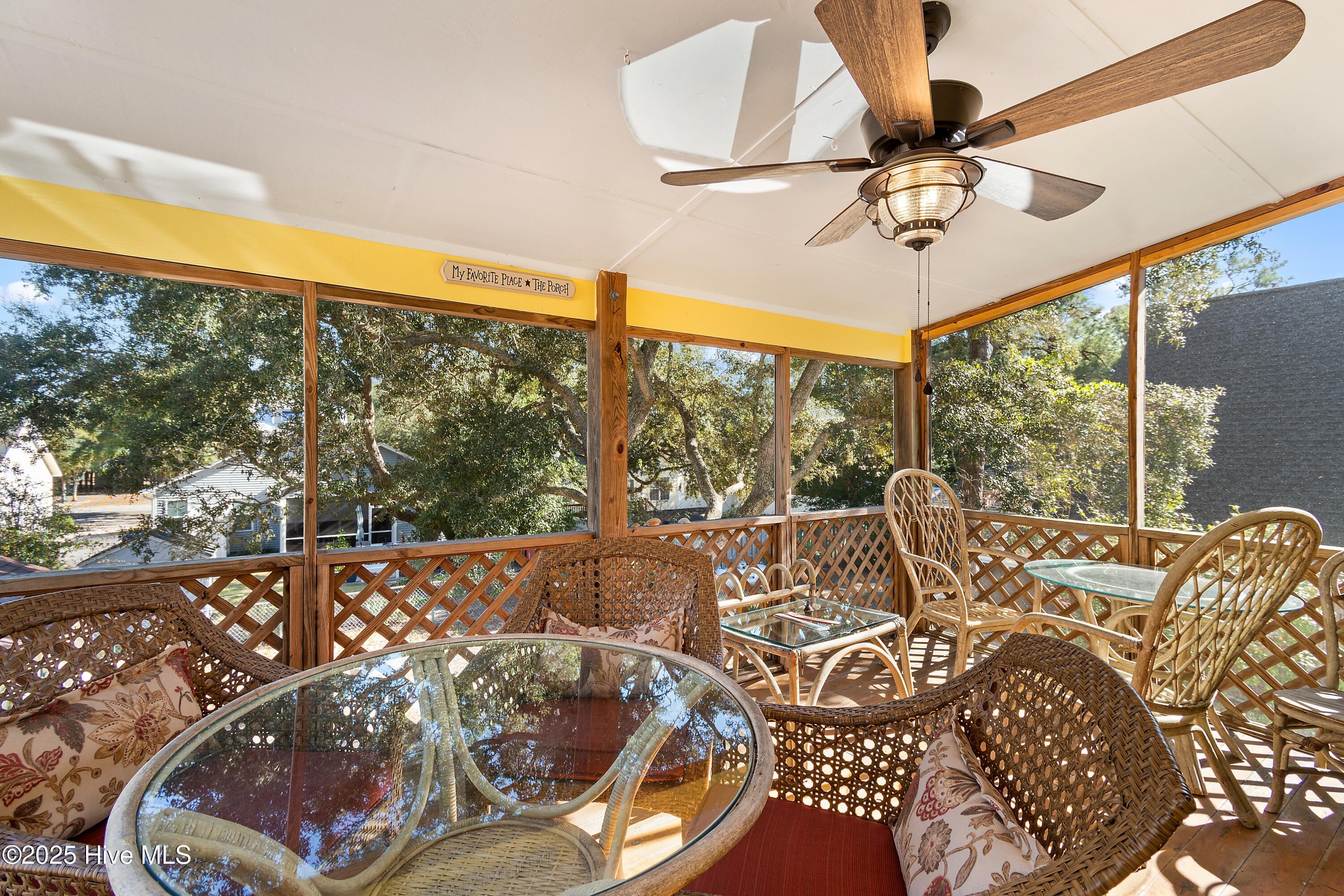 100541656 | Photo 30