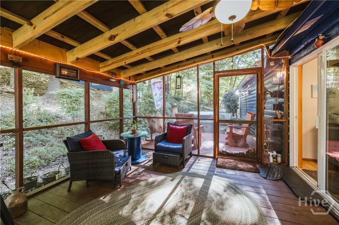 3383 Wolf Drive