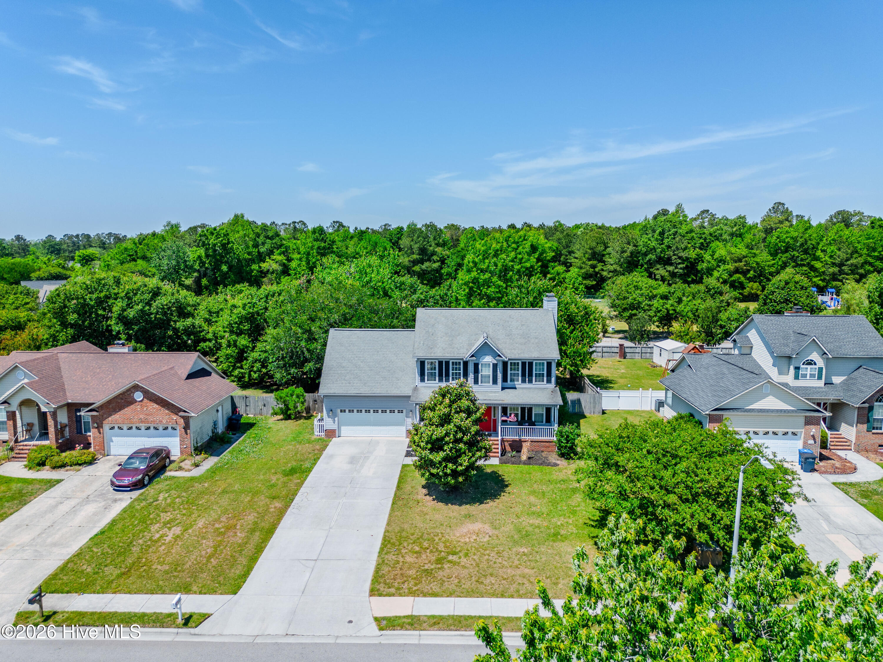 100569182 | Photo 68