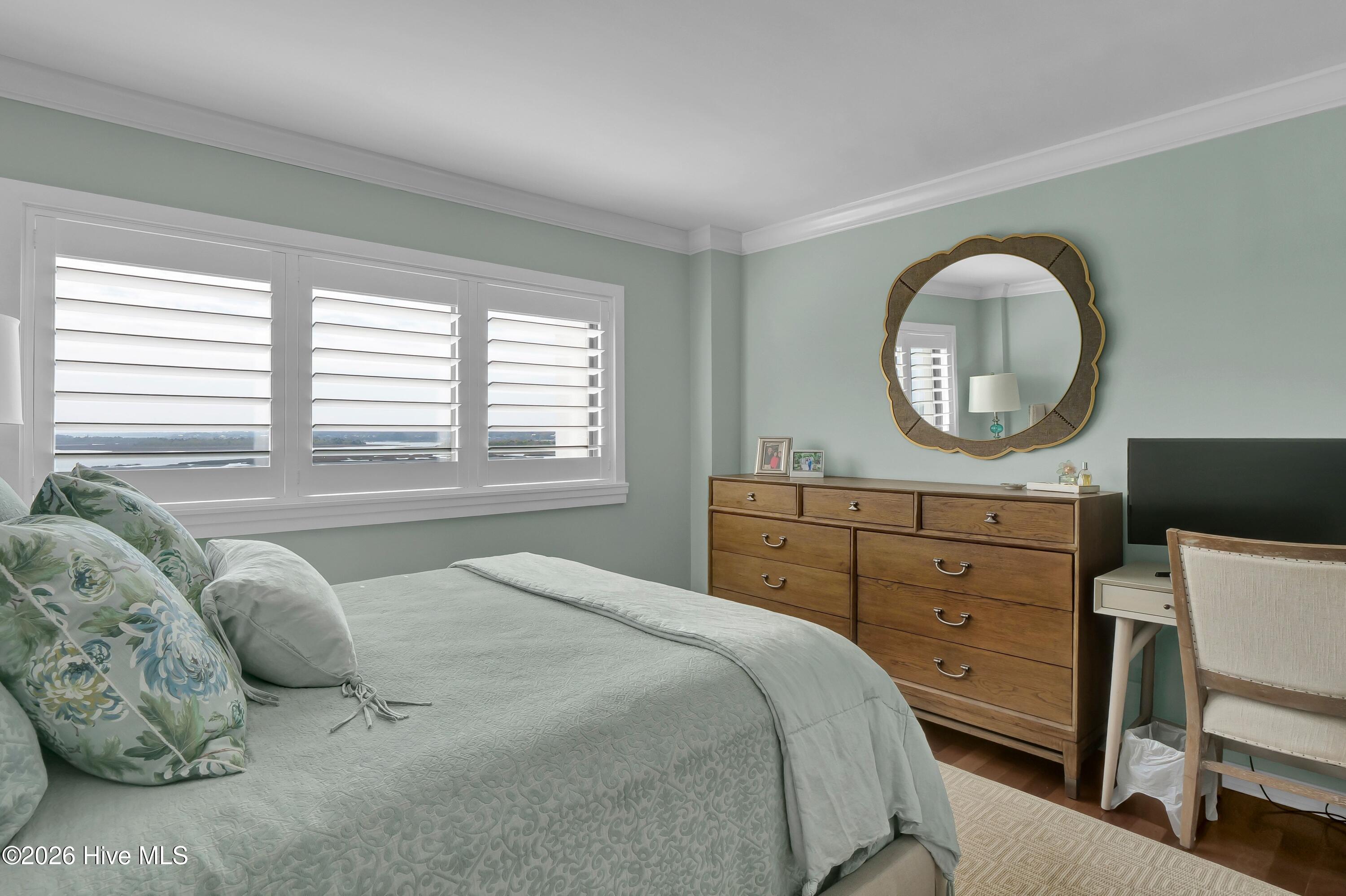 100559794 | Photo 27