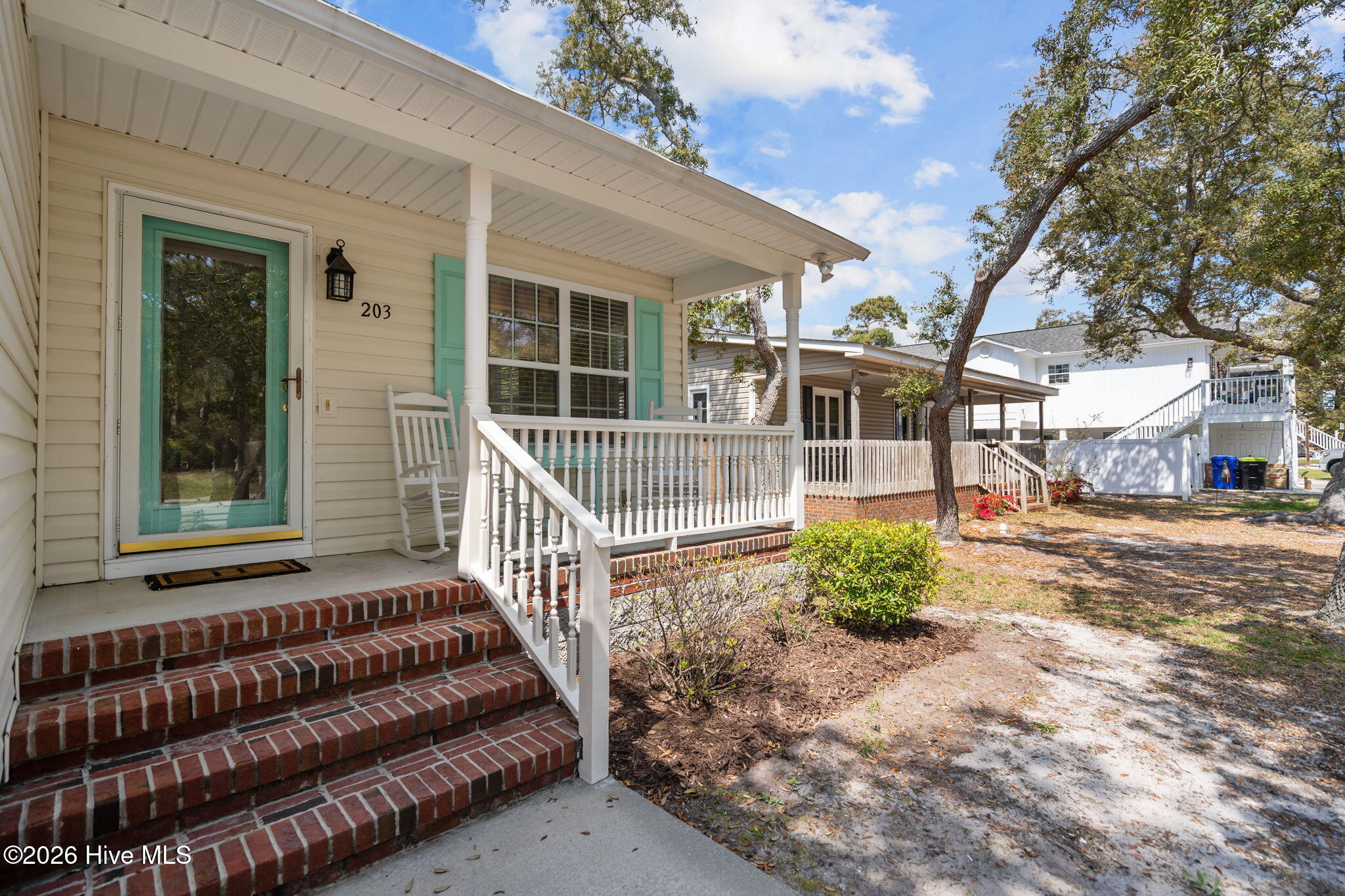 100564732 | Photo 40