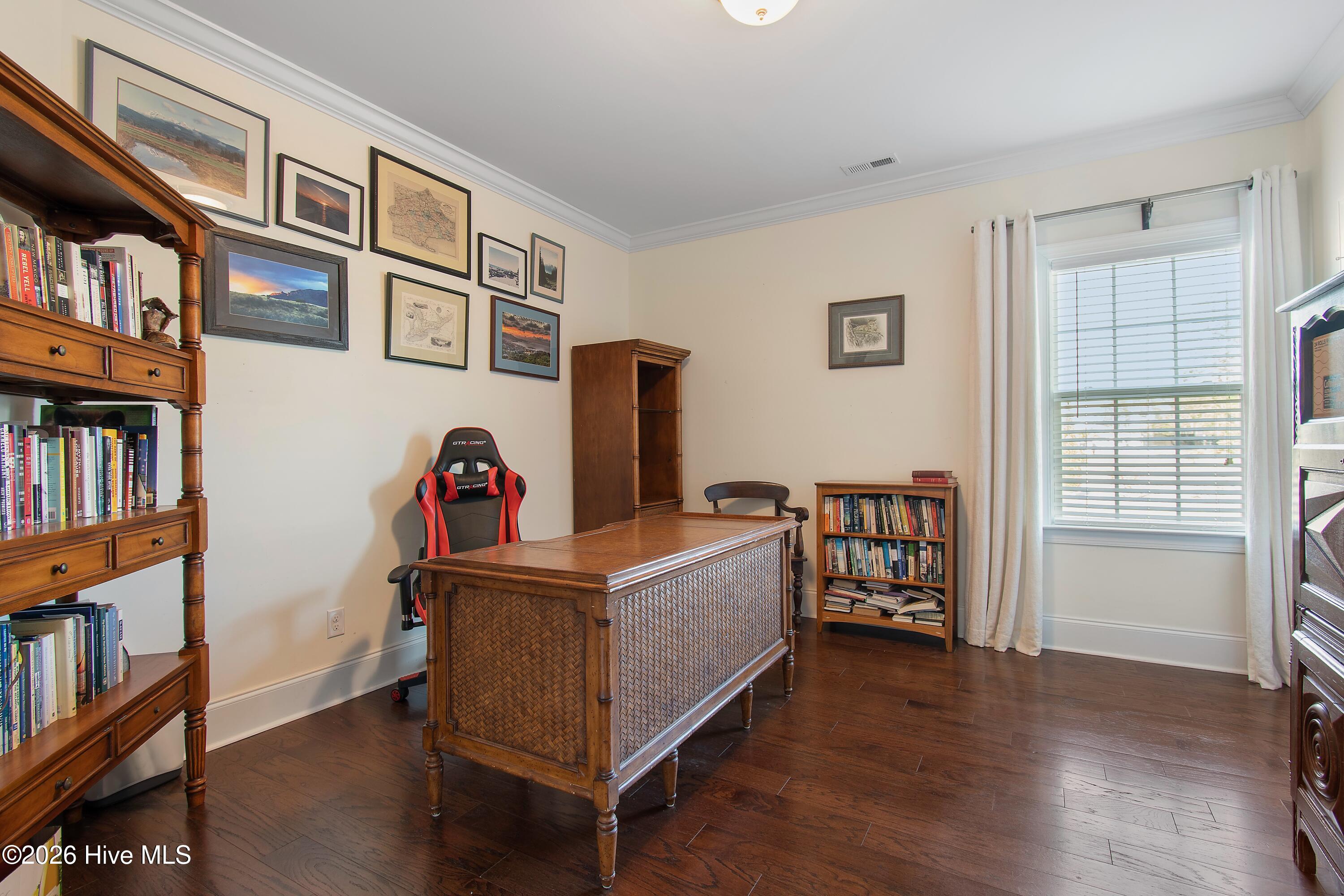 100548400 | Photo 31