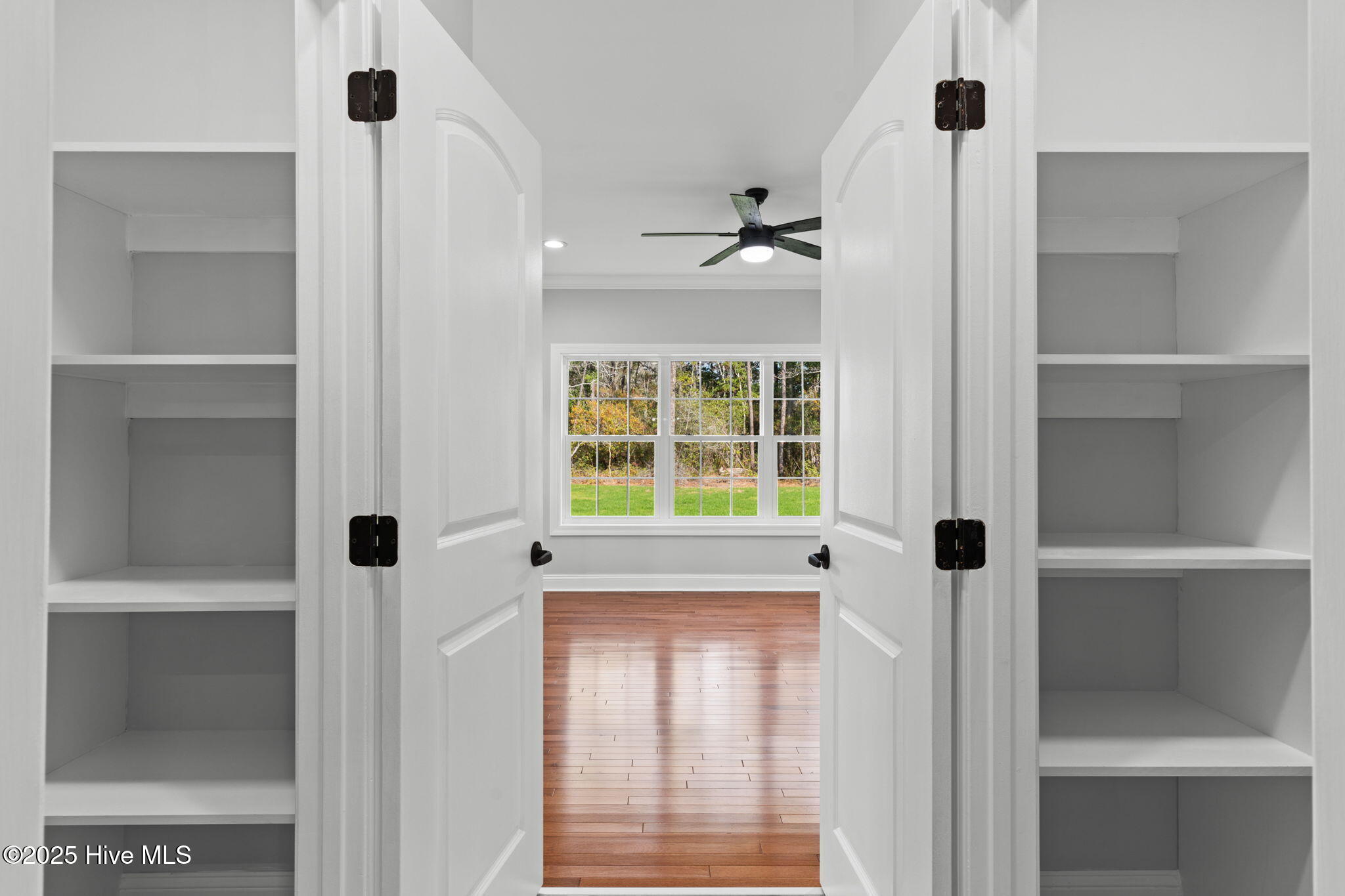 100543428 | Photo 20