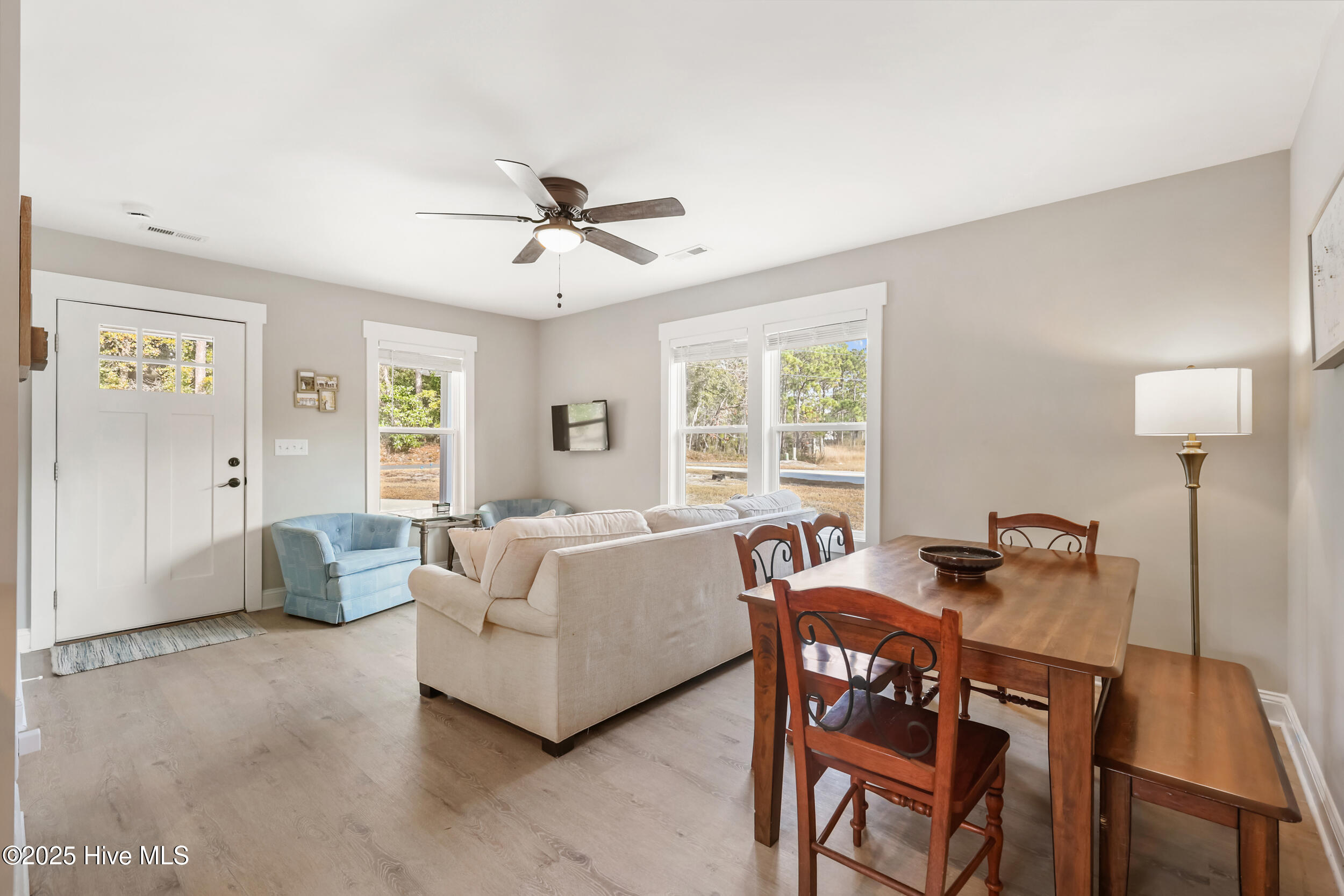 100546954 | Photo 10