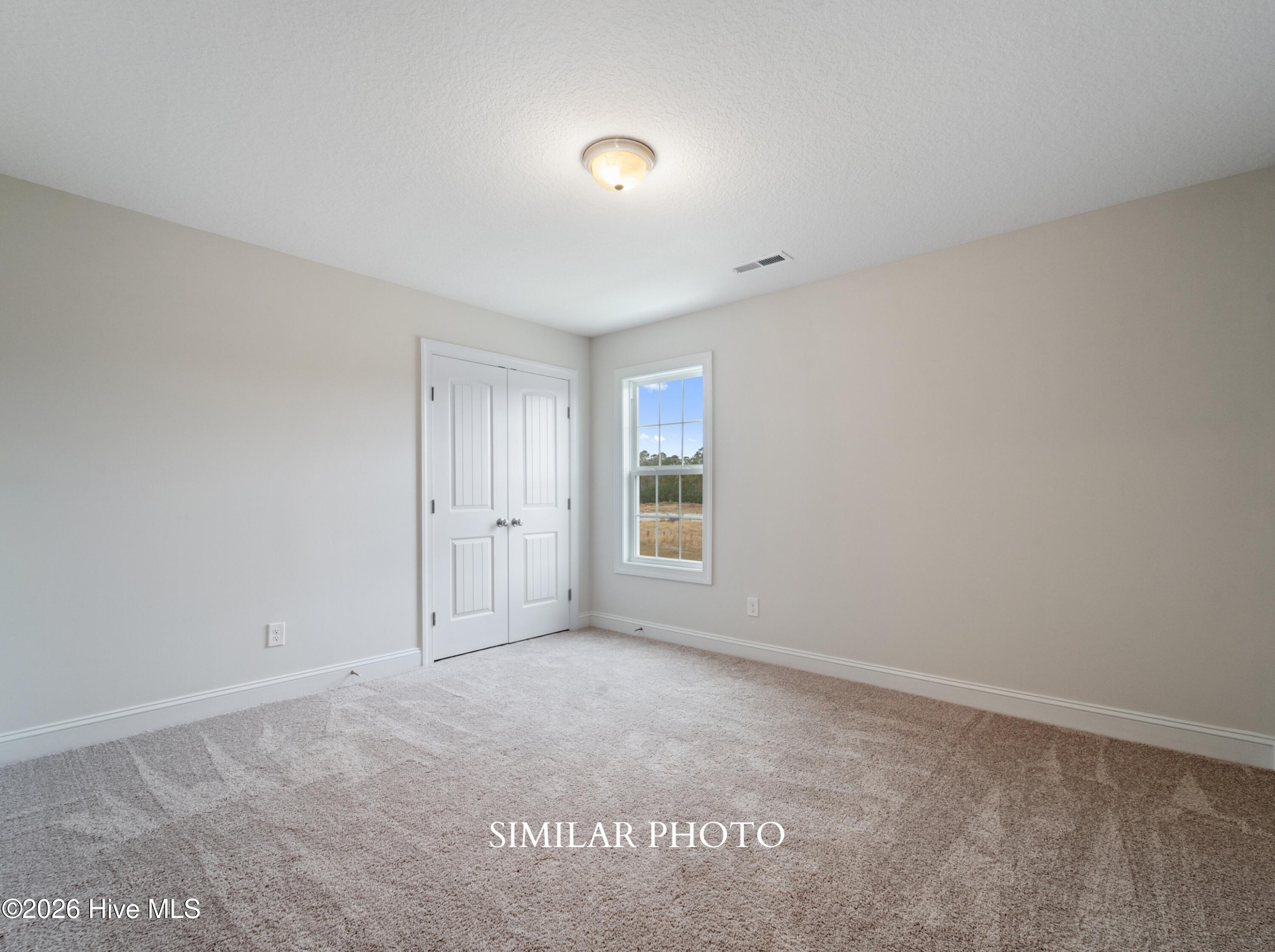 100561244 | Photo 15