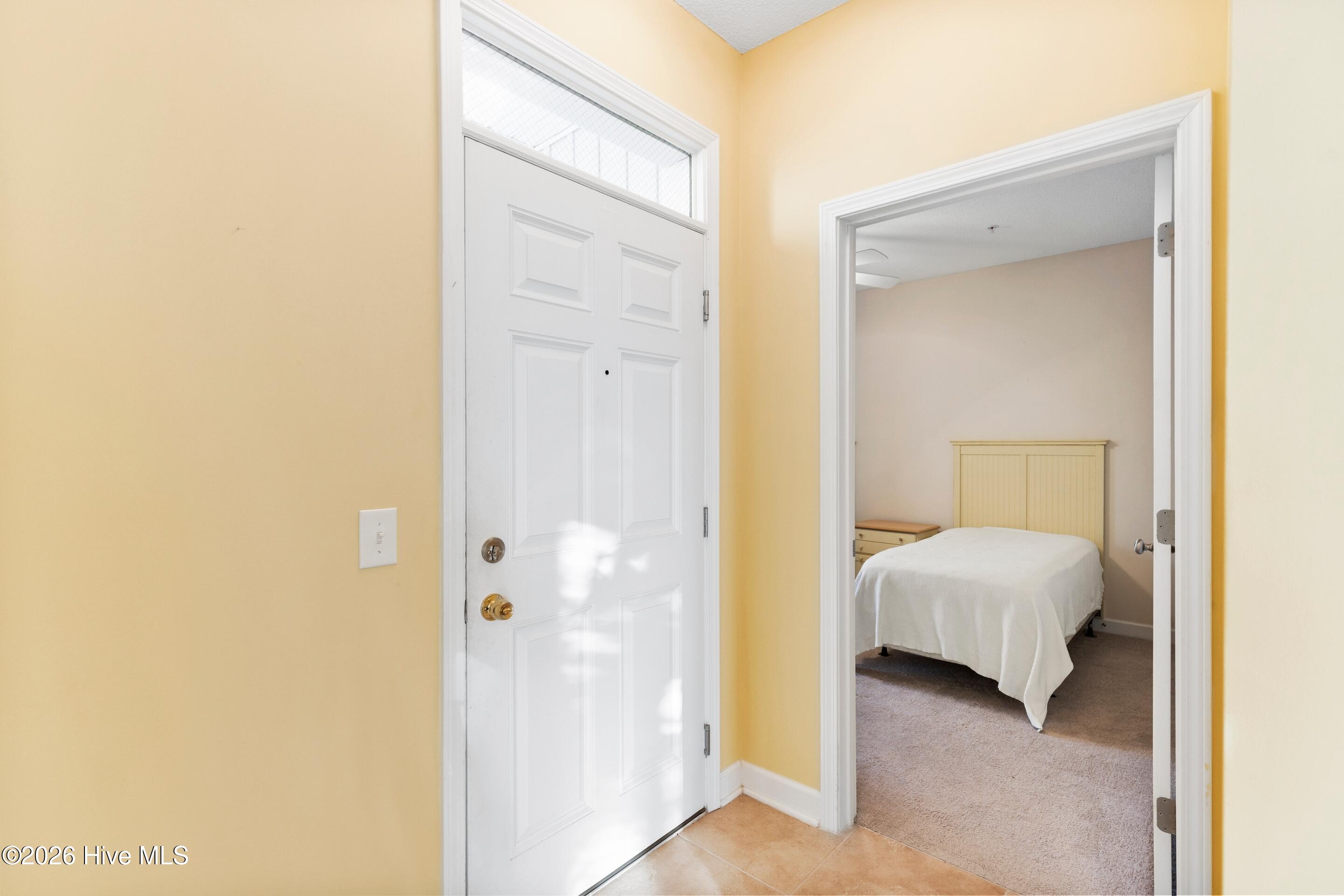 100548206 | Photo 15