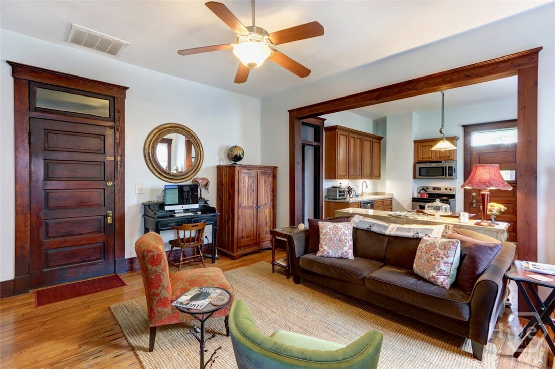 305 W Duffy Street W, #C, Savannah, GA 31401 Listing Photo  16