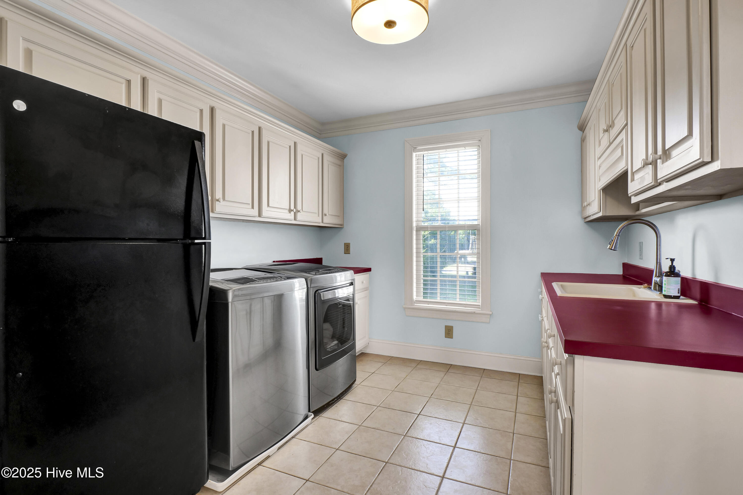 100539598 | Photo 13