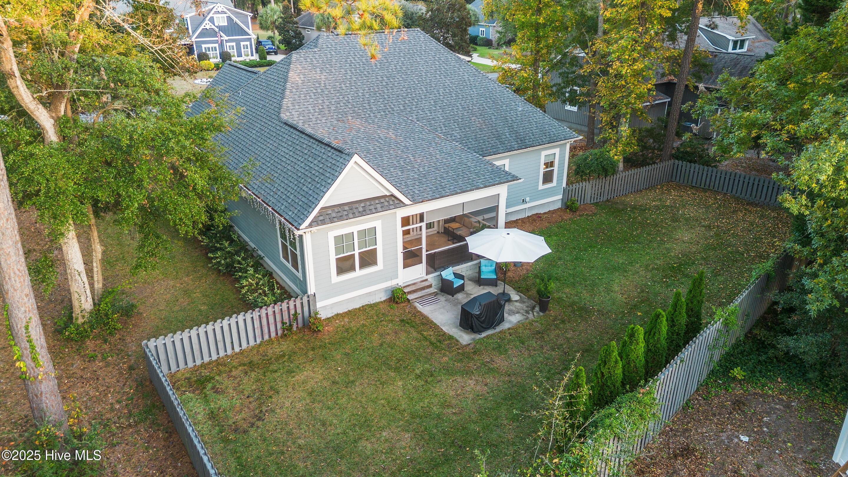 100542073 | Photo 50