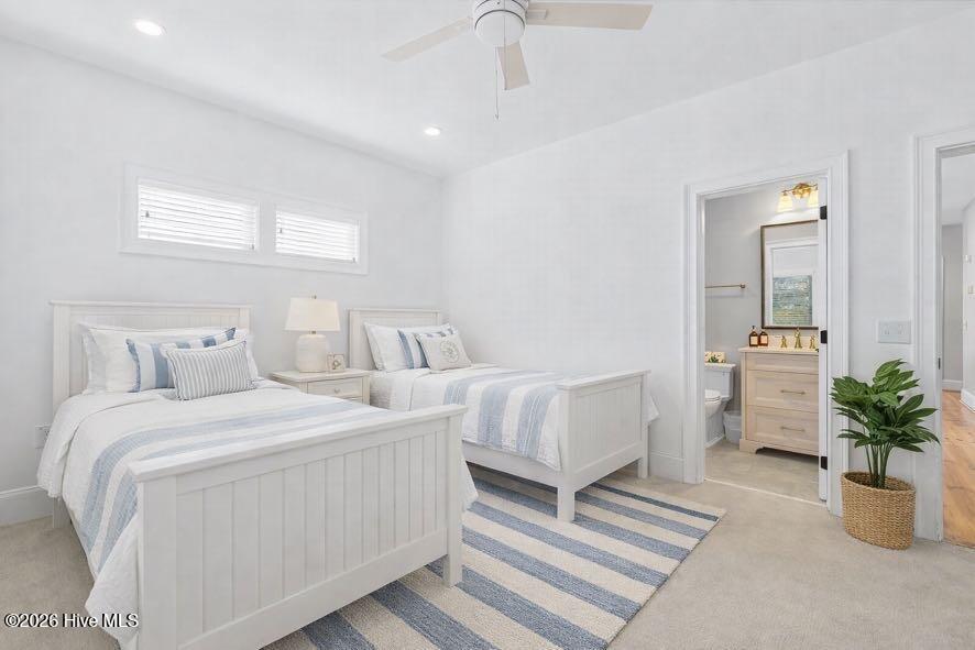 100540926 | Photo 19