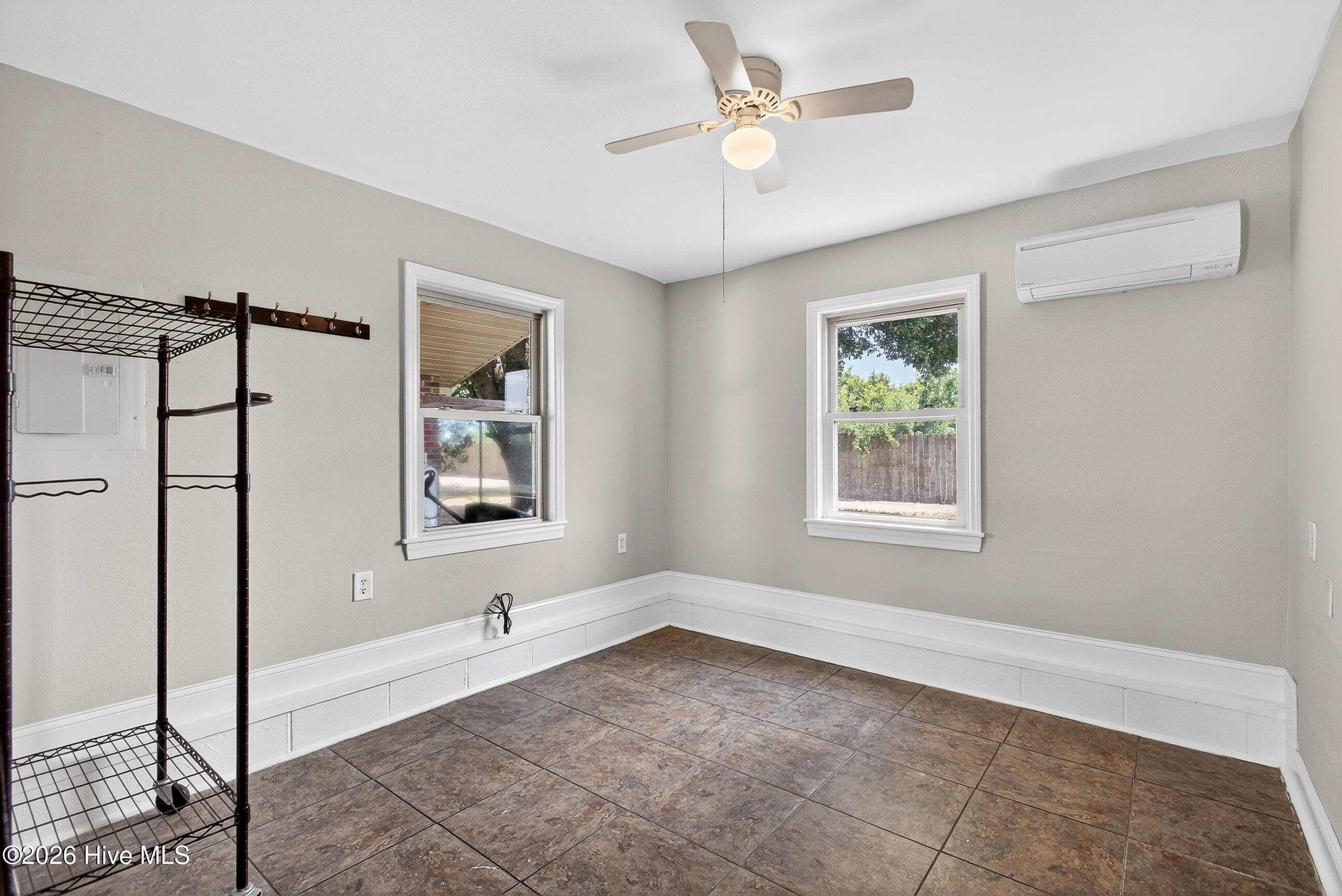 2732 White Oak River Road,Maysville