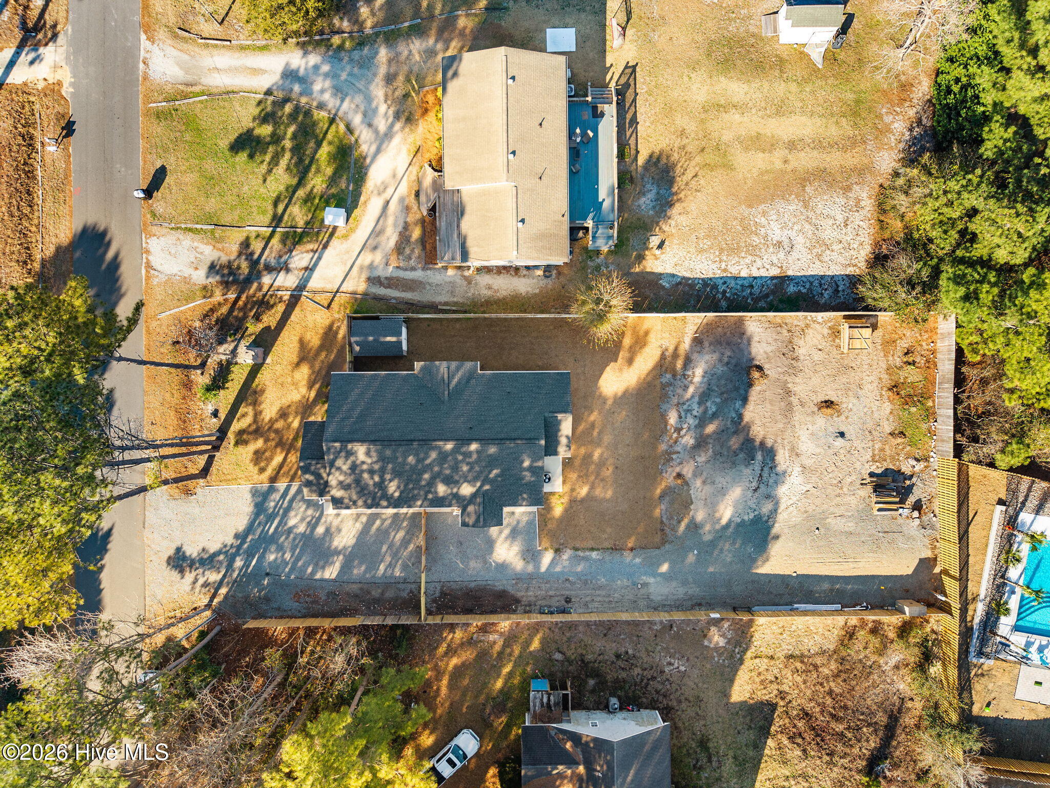 100548399 | Photo 50