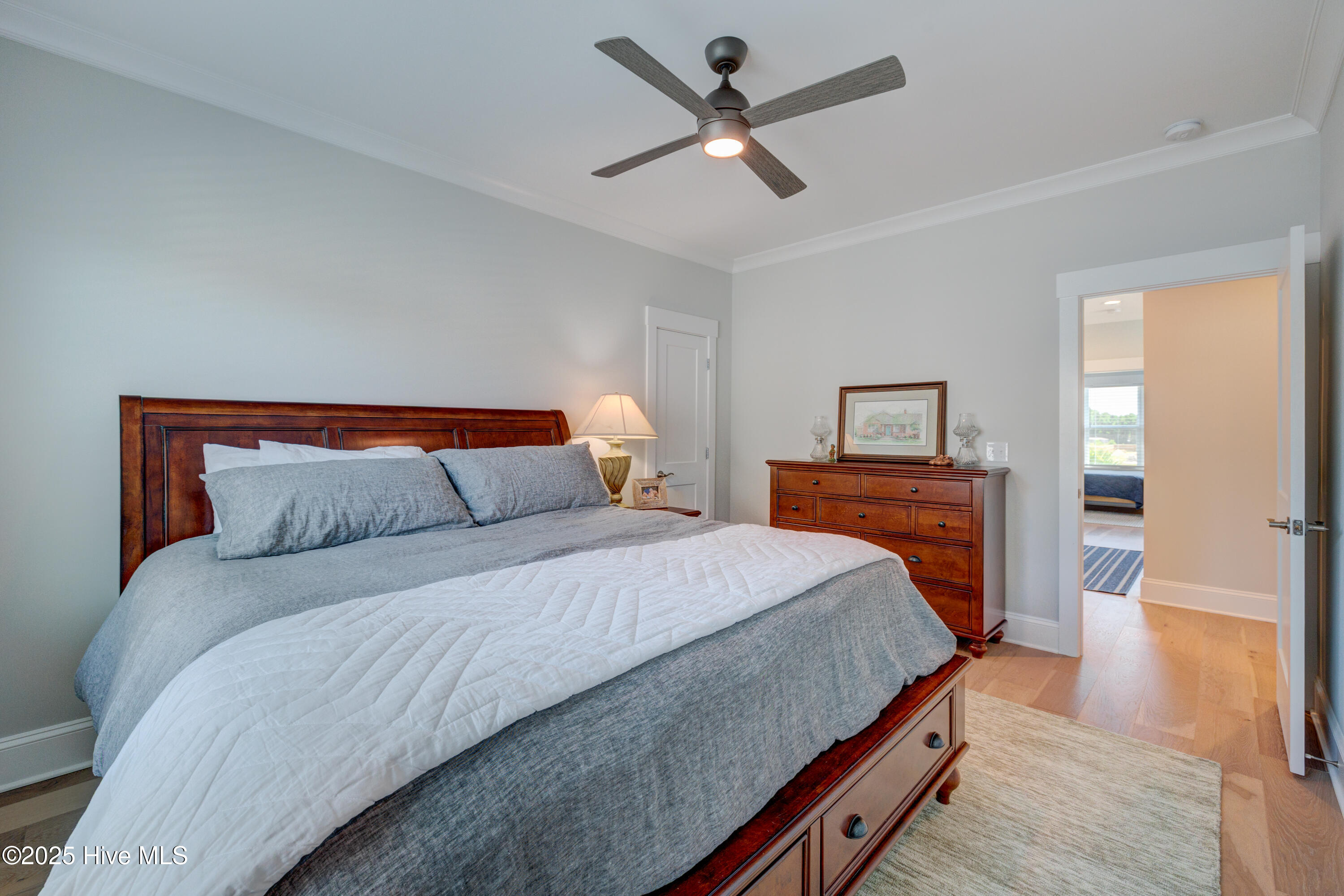 100531036 | Photo 36