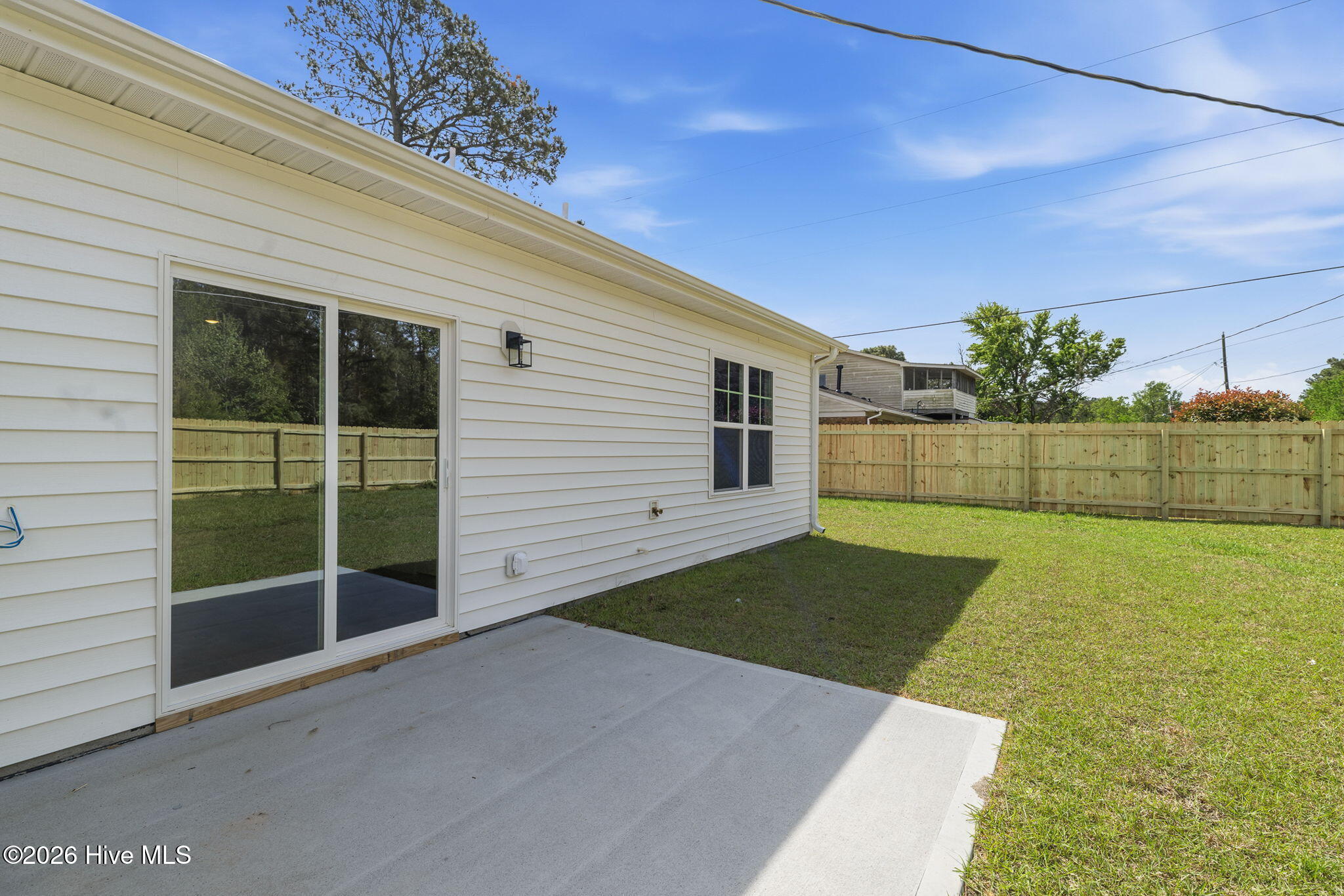 100562147 | Photo 54