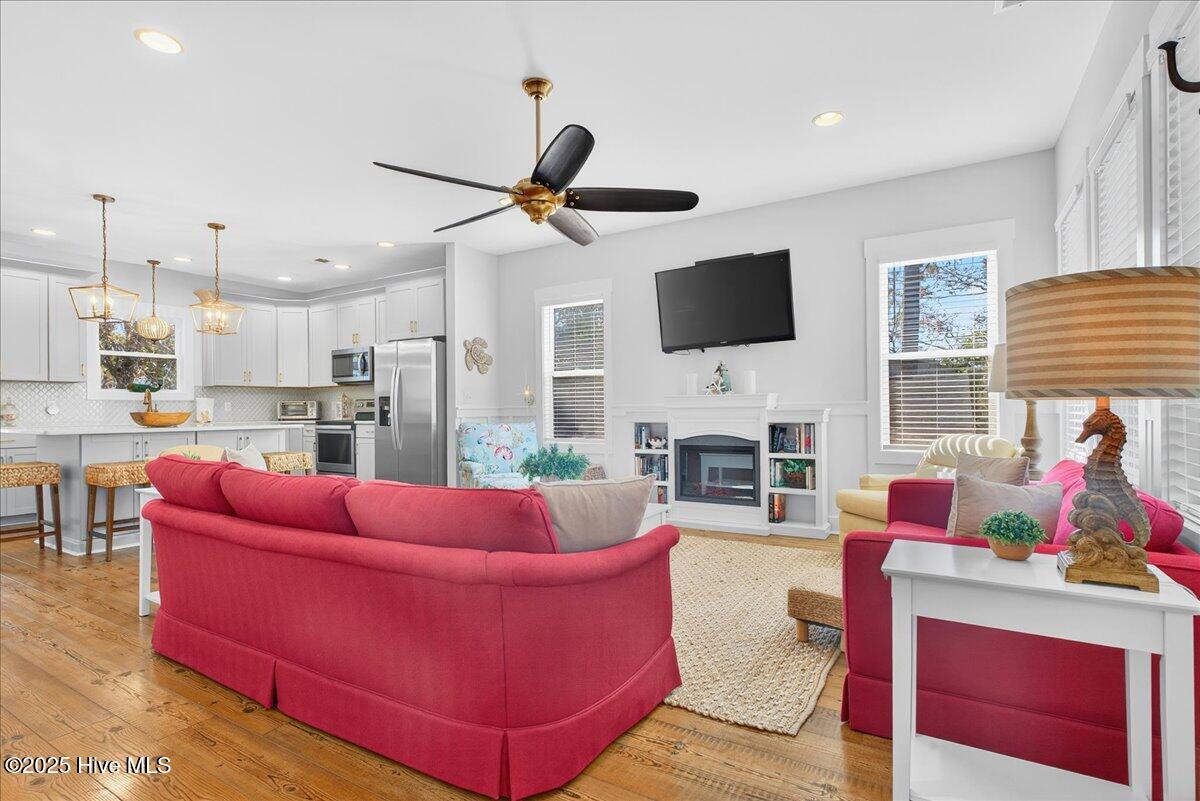 100541431 | Photo 10