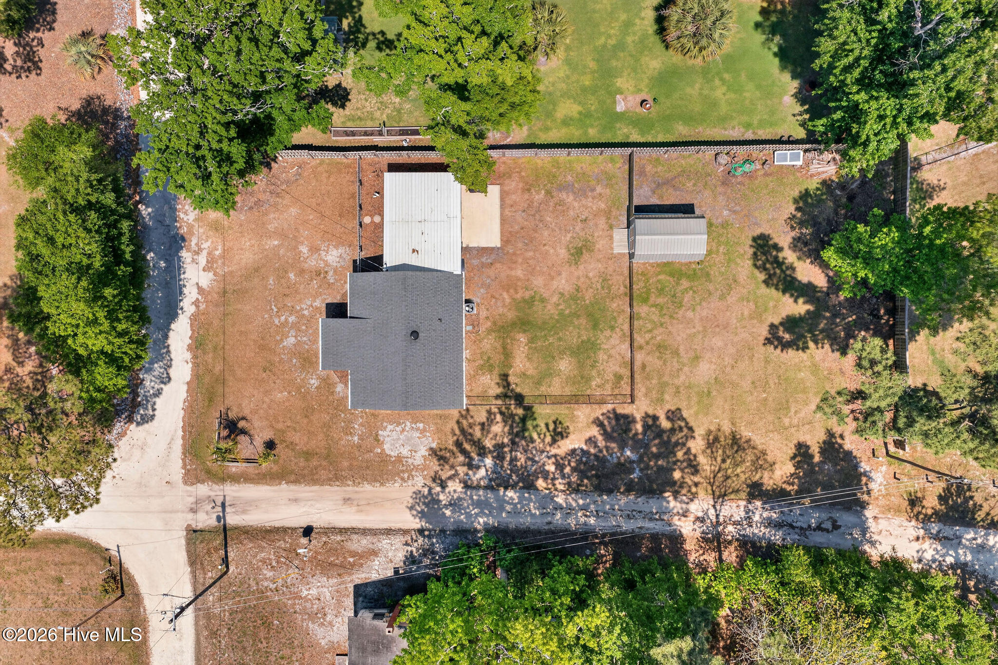 100570164 | Photo 31