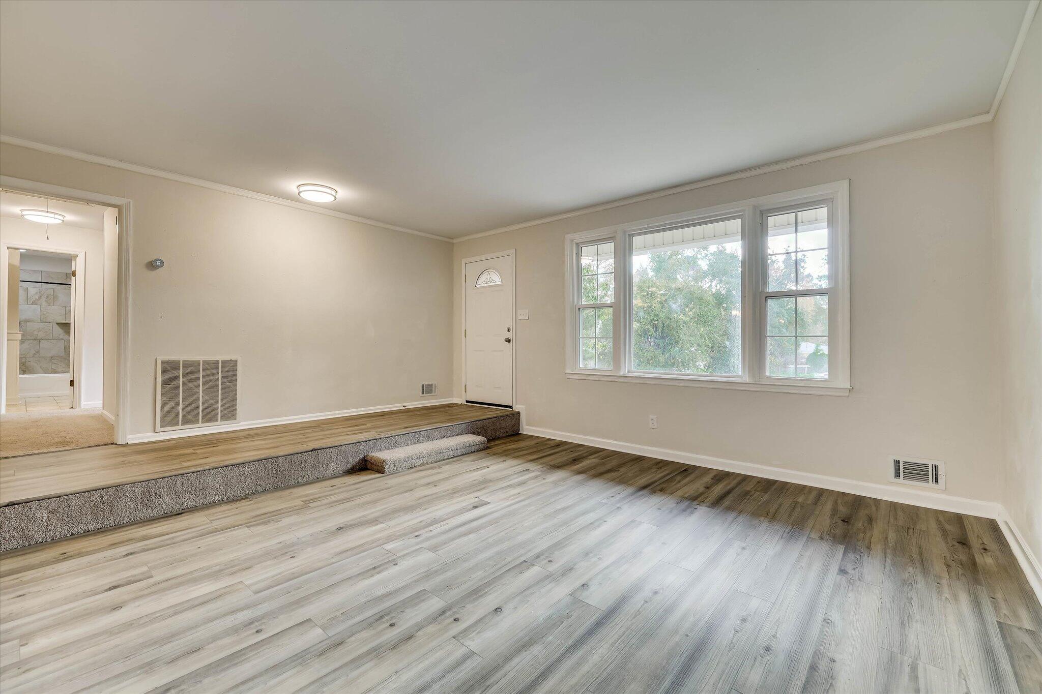 4517 Glennwood Drive
