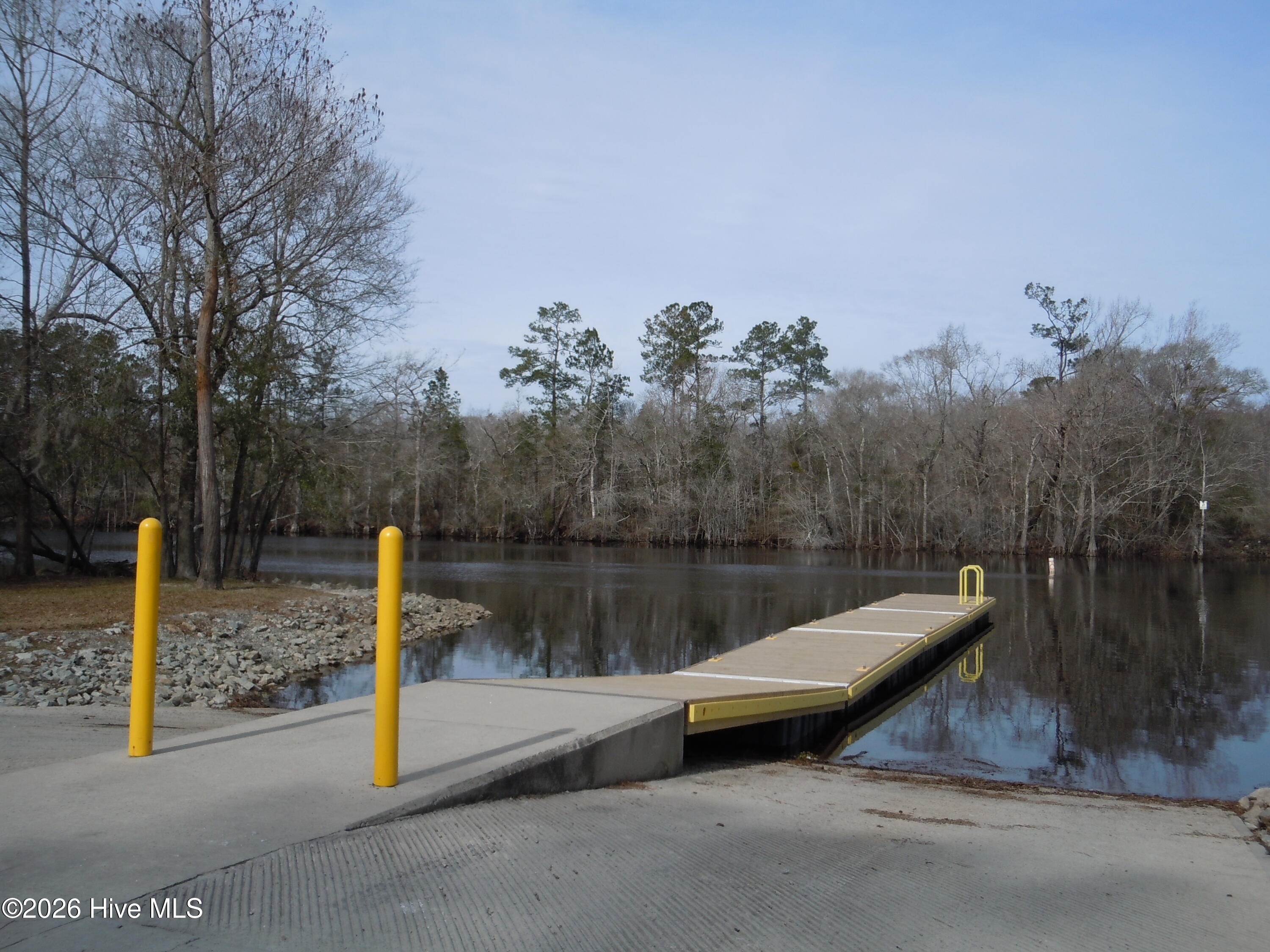 100563948 | Photo 14