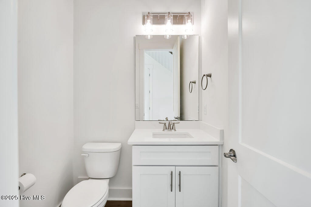 100516438 | Photo 39