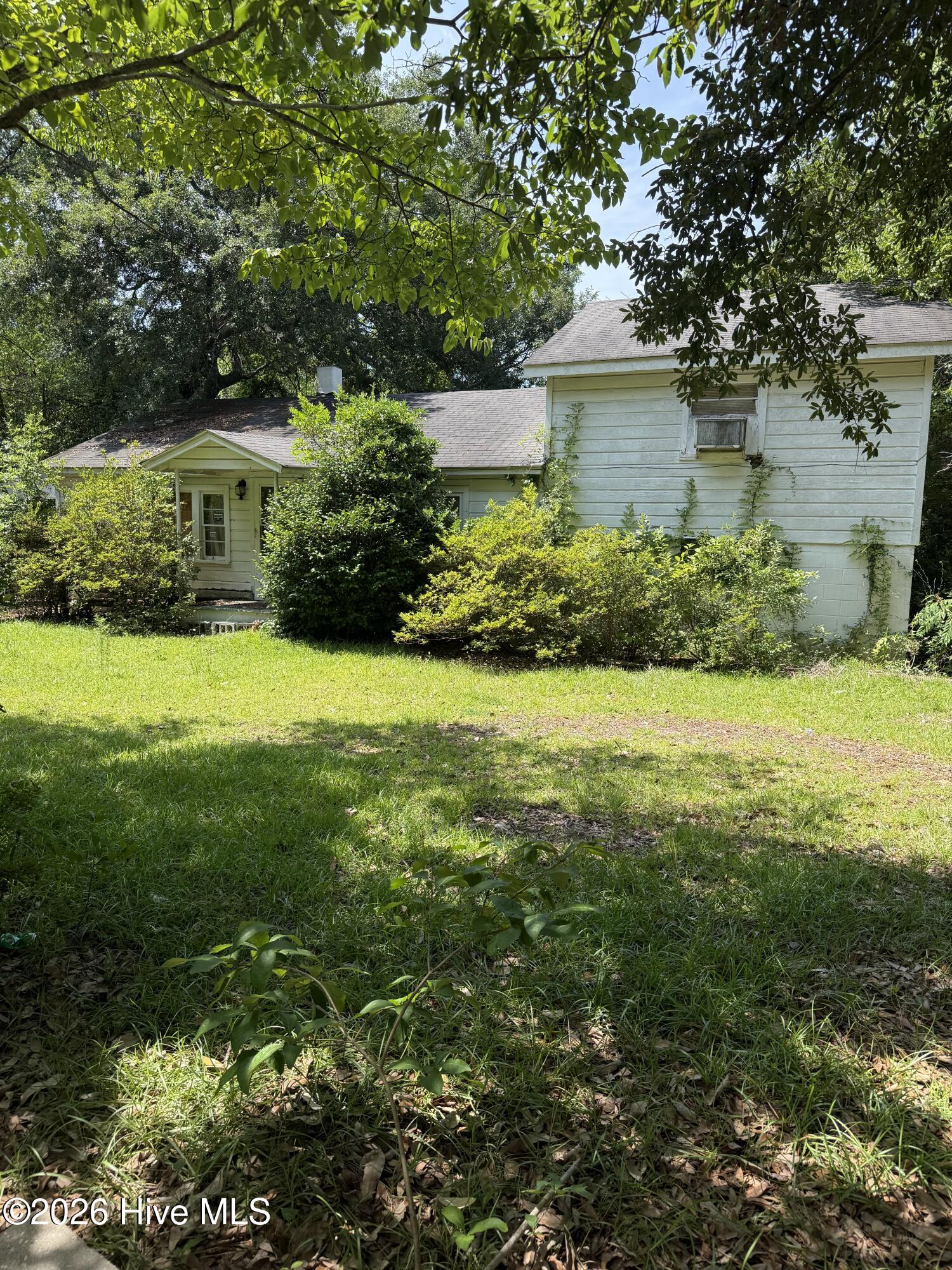 Exterior photo of 113 Ballard Drive, Hamlet, NC 28345. MLS: 100590492