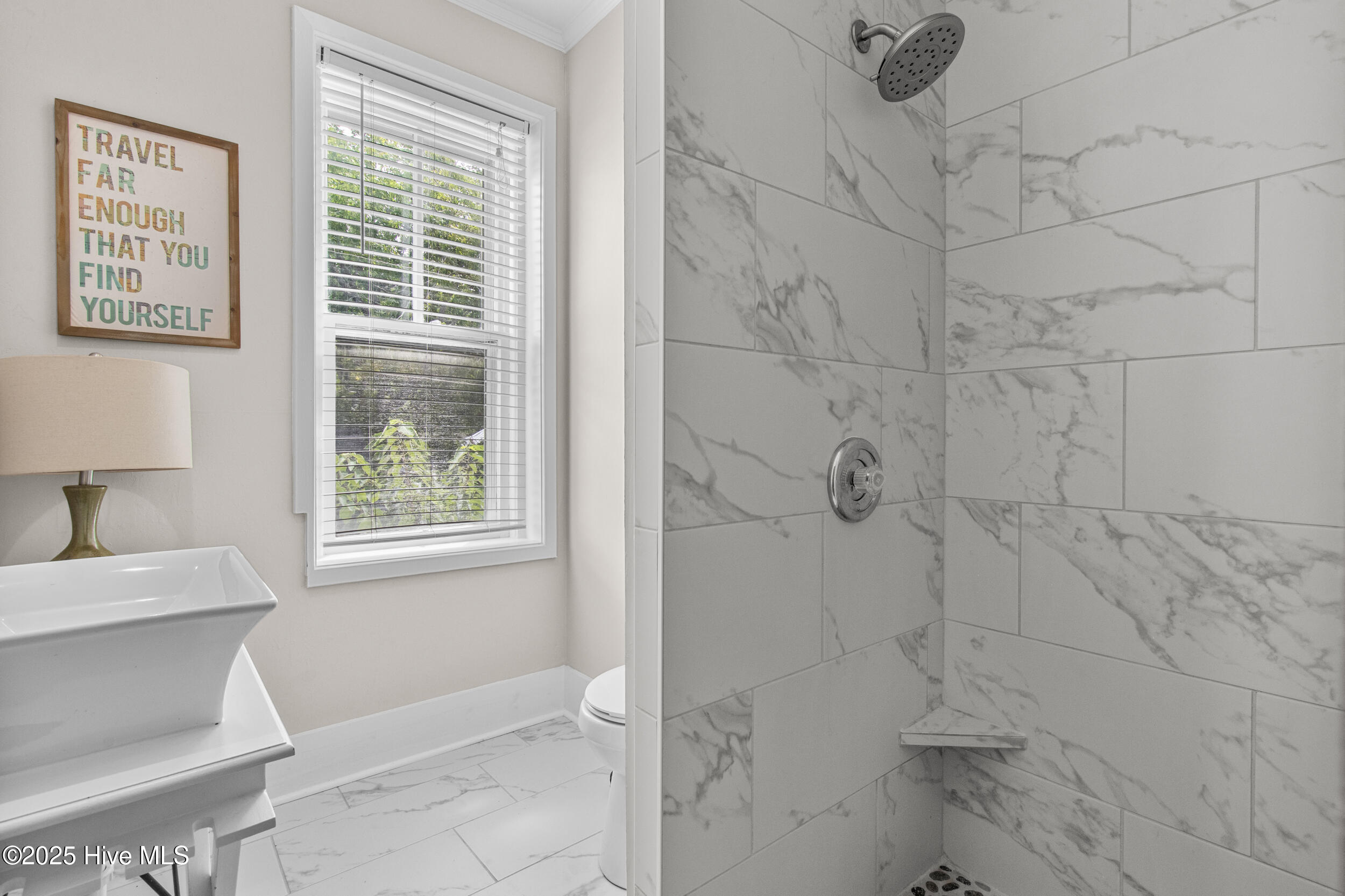 100514973 | Photo 27