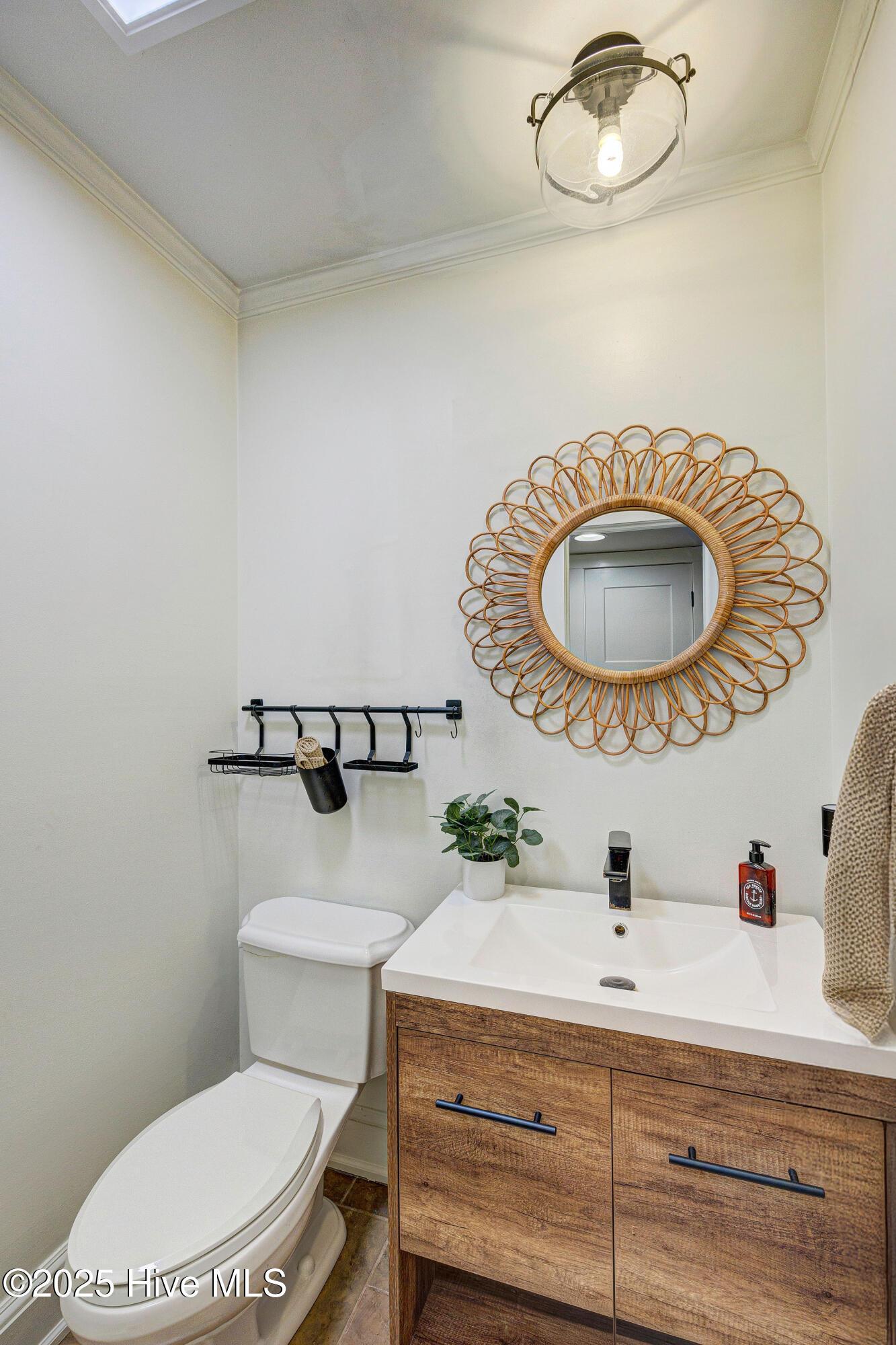 100534059 | Photo 21