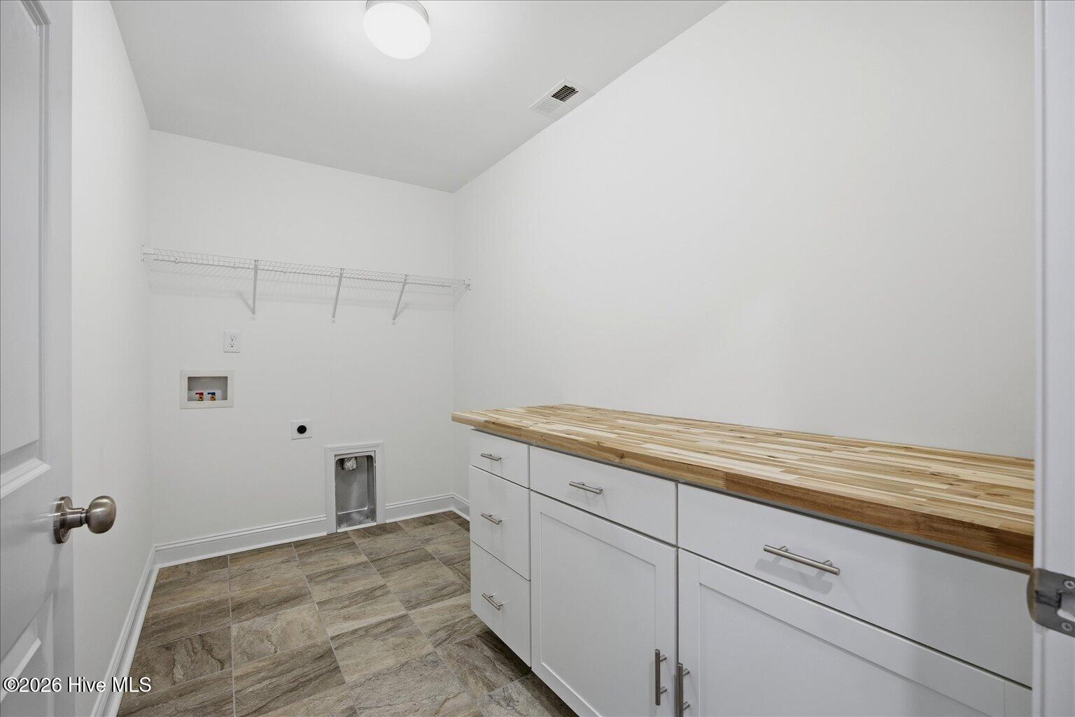 100559714 | Photo 26