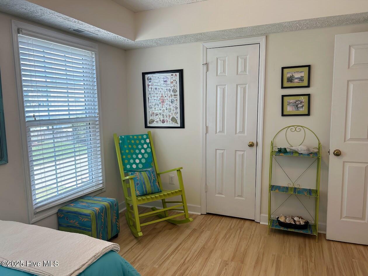 100527040 | Photo 17