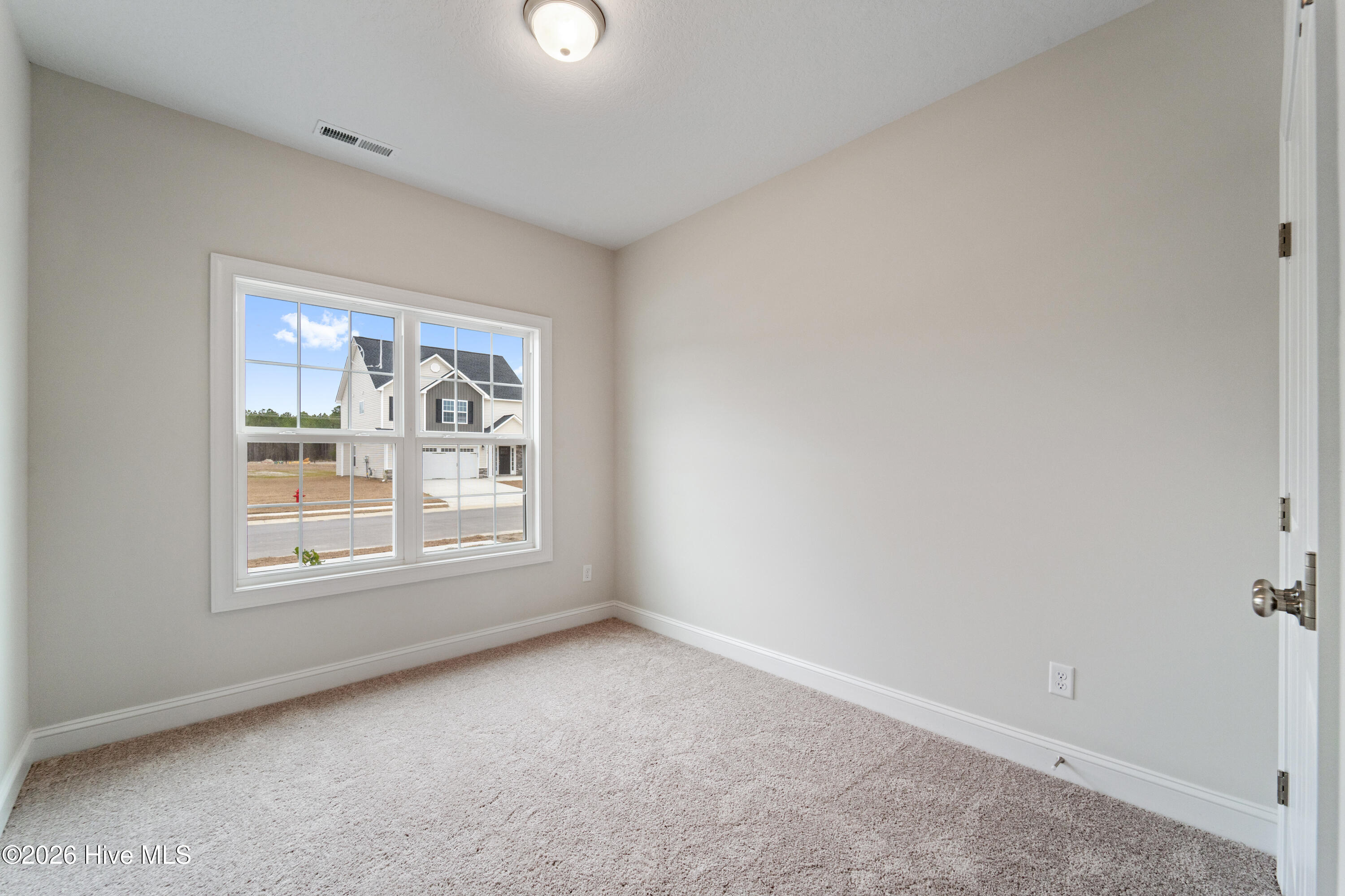 100523498 | Photo 29