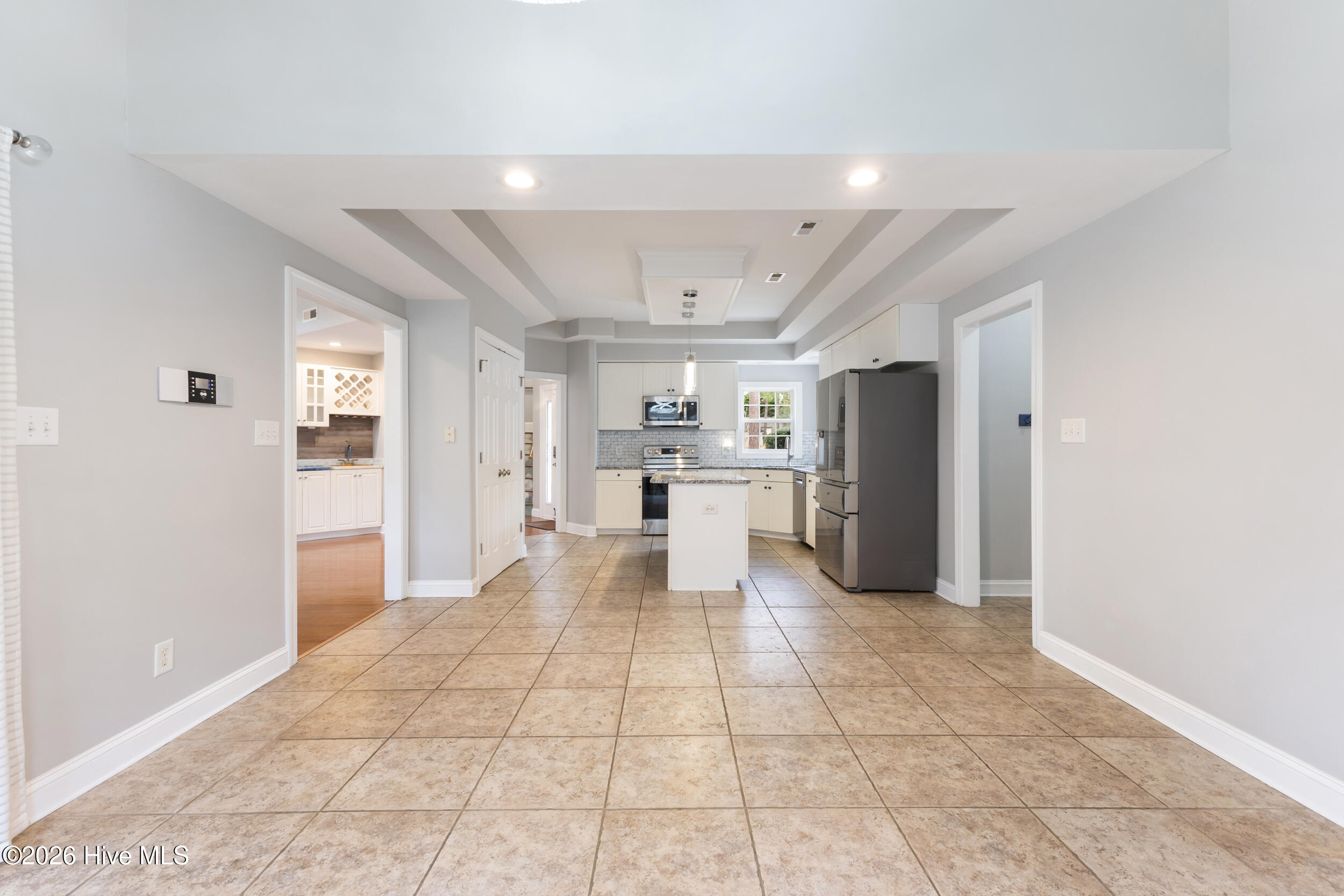 100557722 | Photo 16