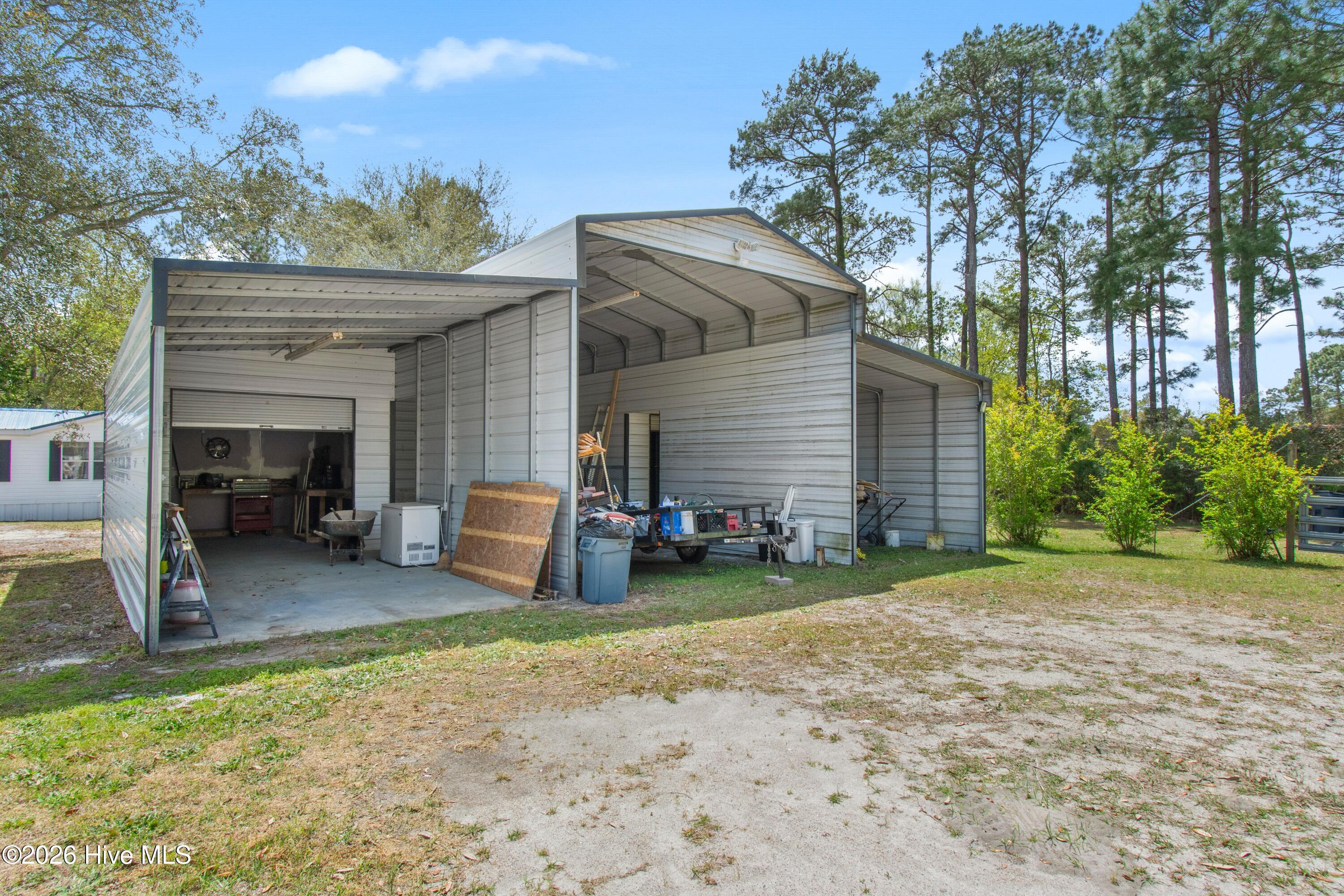 100566223 | Photo 54