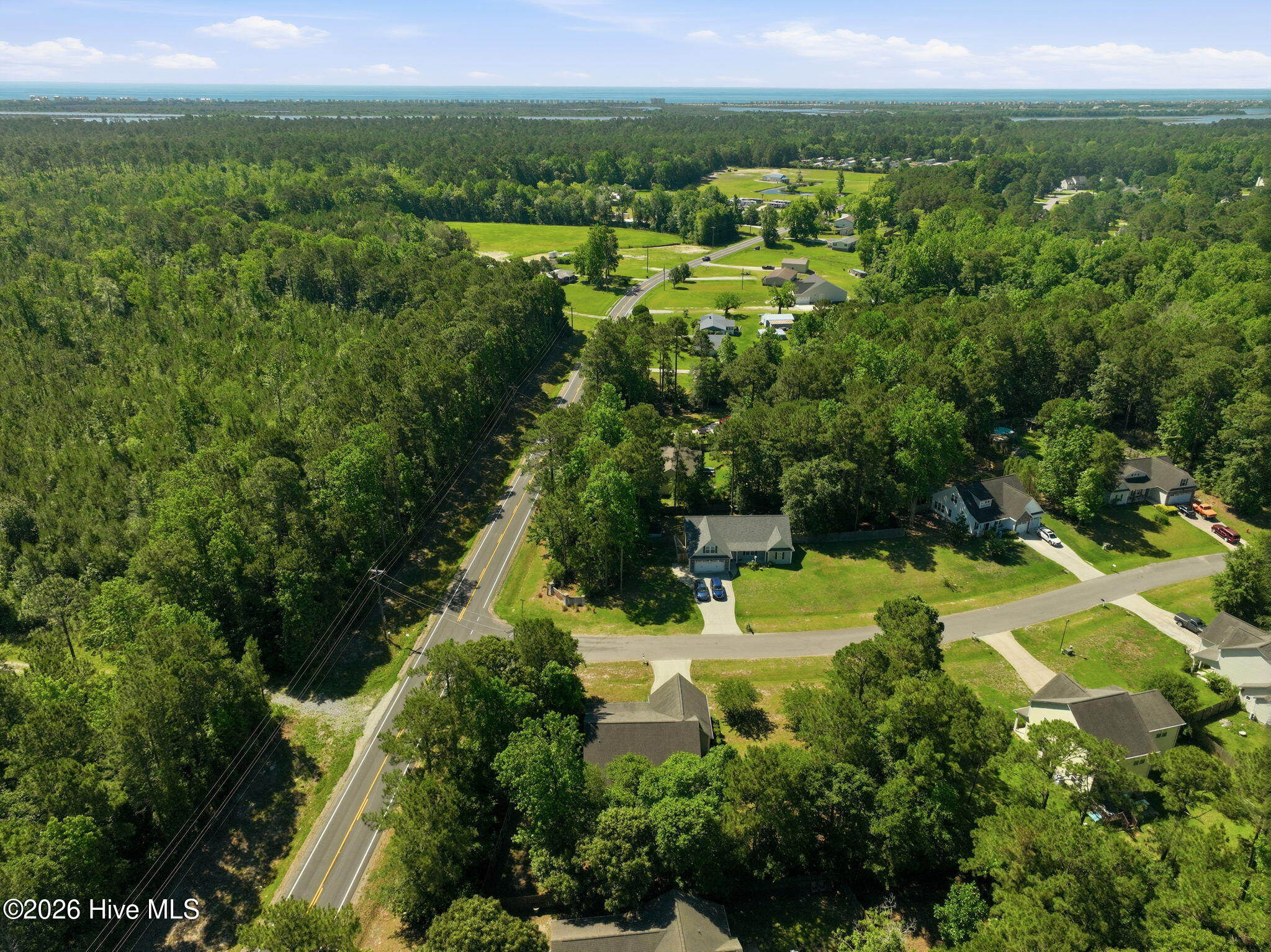 100575862 | Photo 42