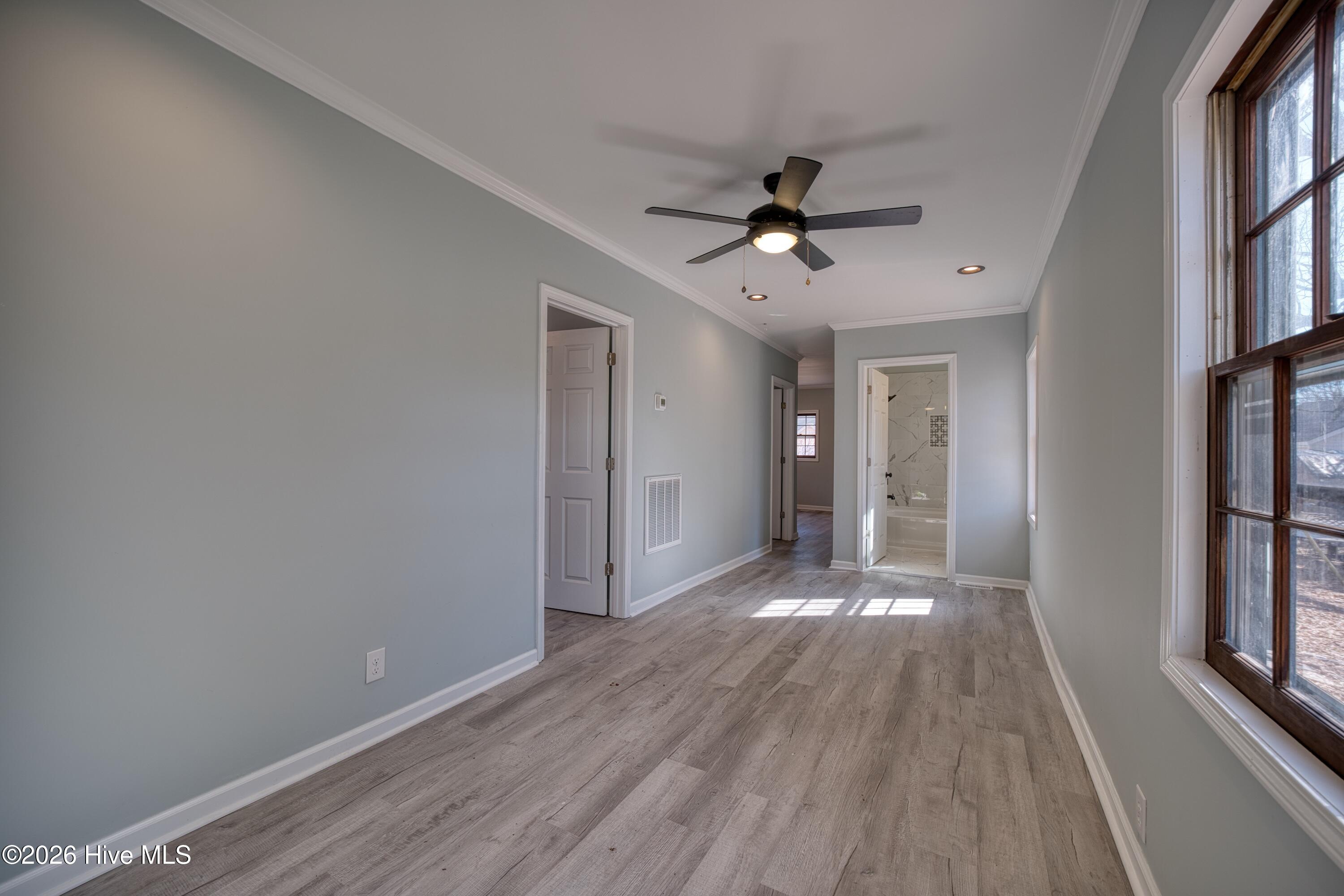 Undisclosed Address, Farmville, NC, 27828