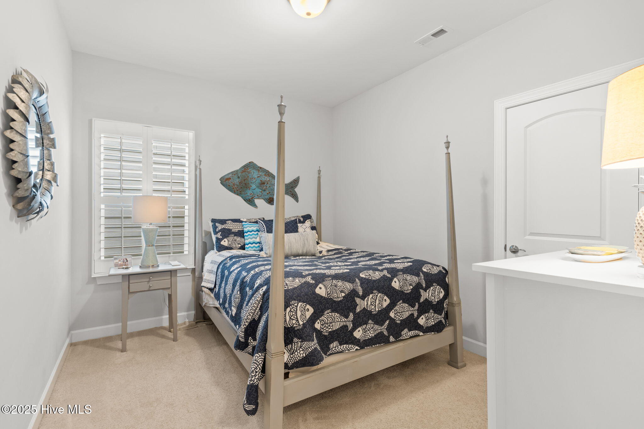 100558980 | Photo 29