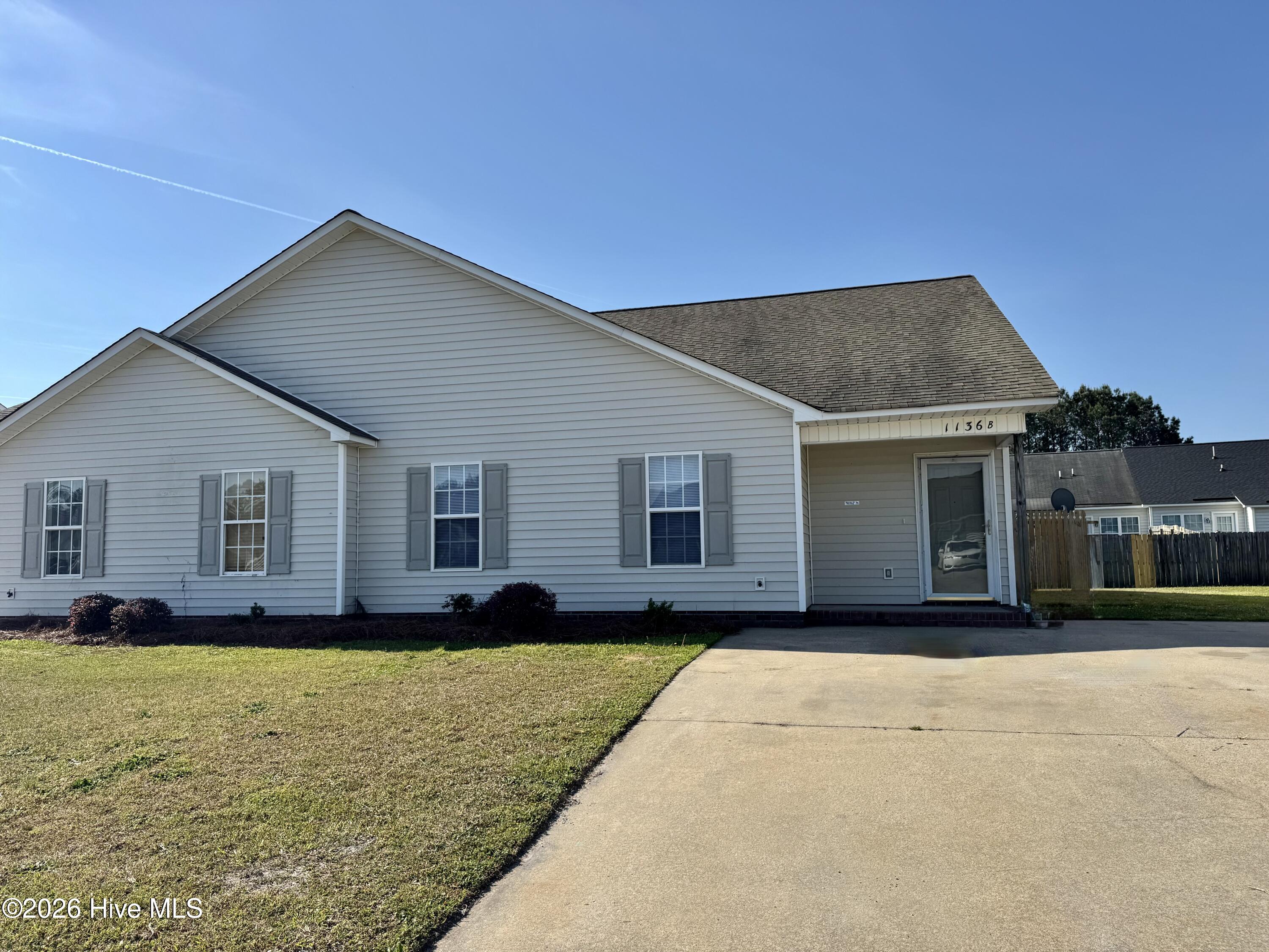 1190 Blue Creek Road UNIT B, Jacksonville, NC, 28540