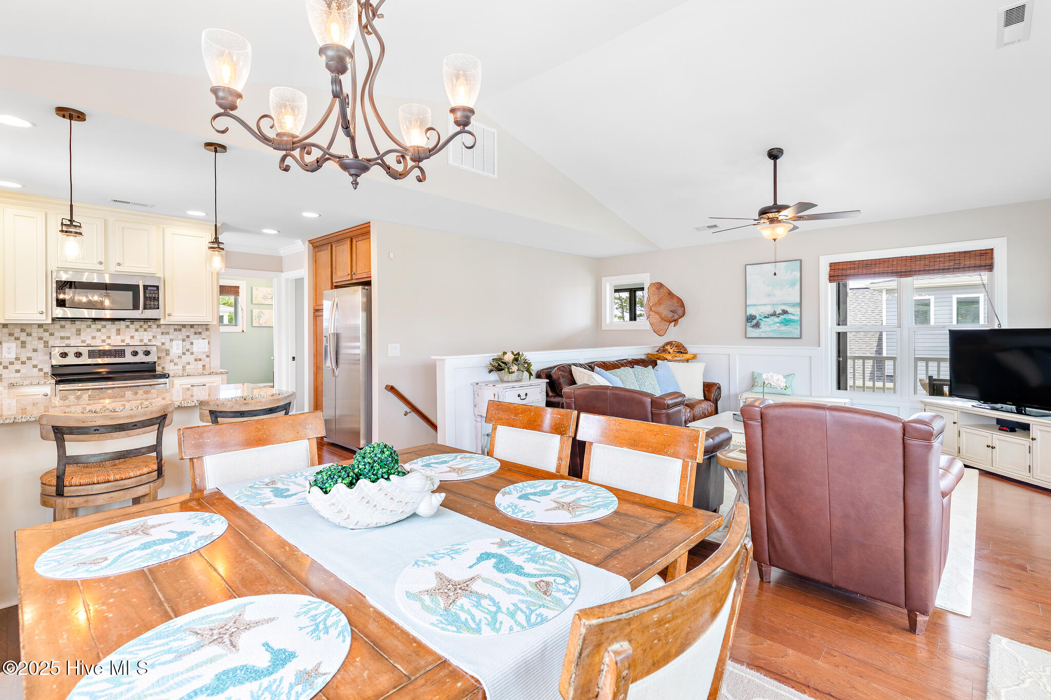 100507541 | Photo 69