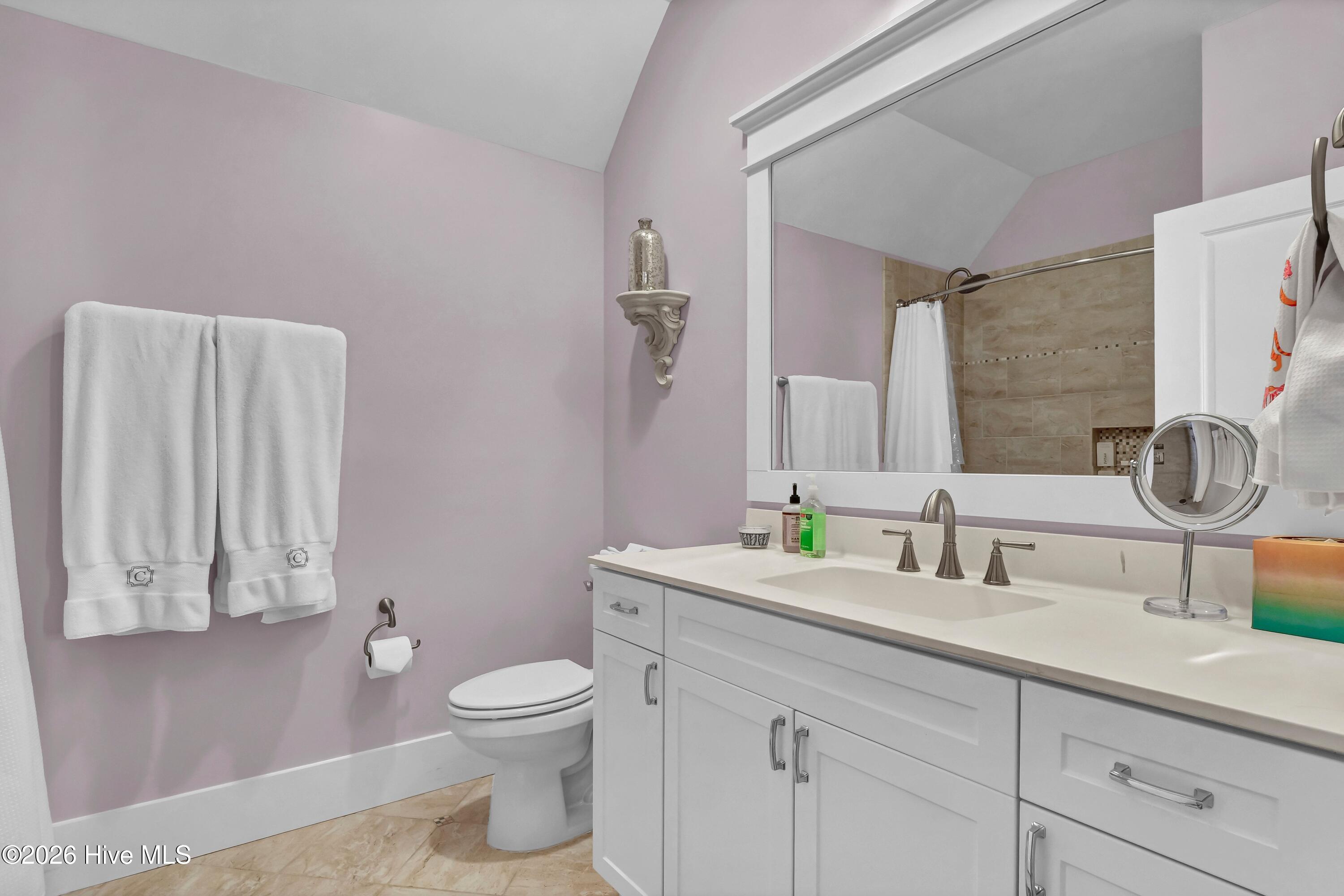 100554551 | Photo 35