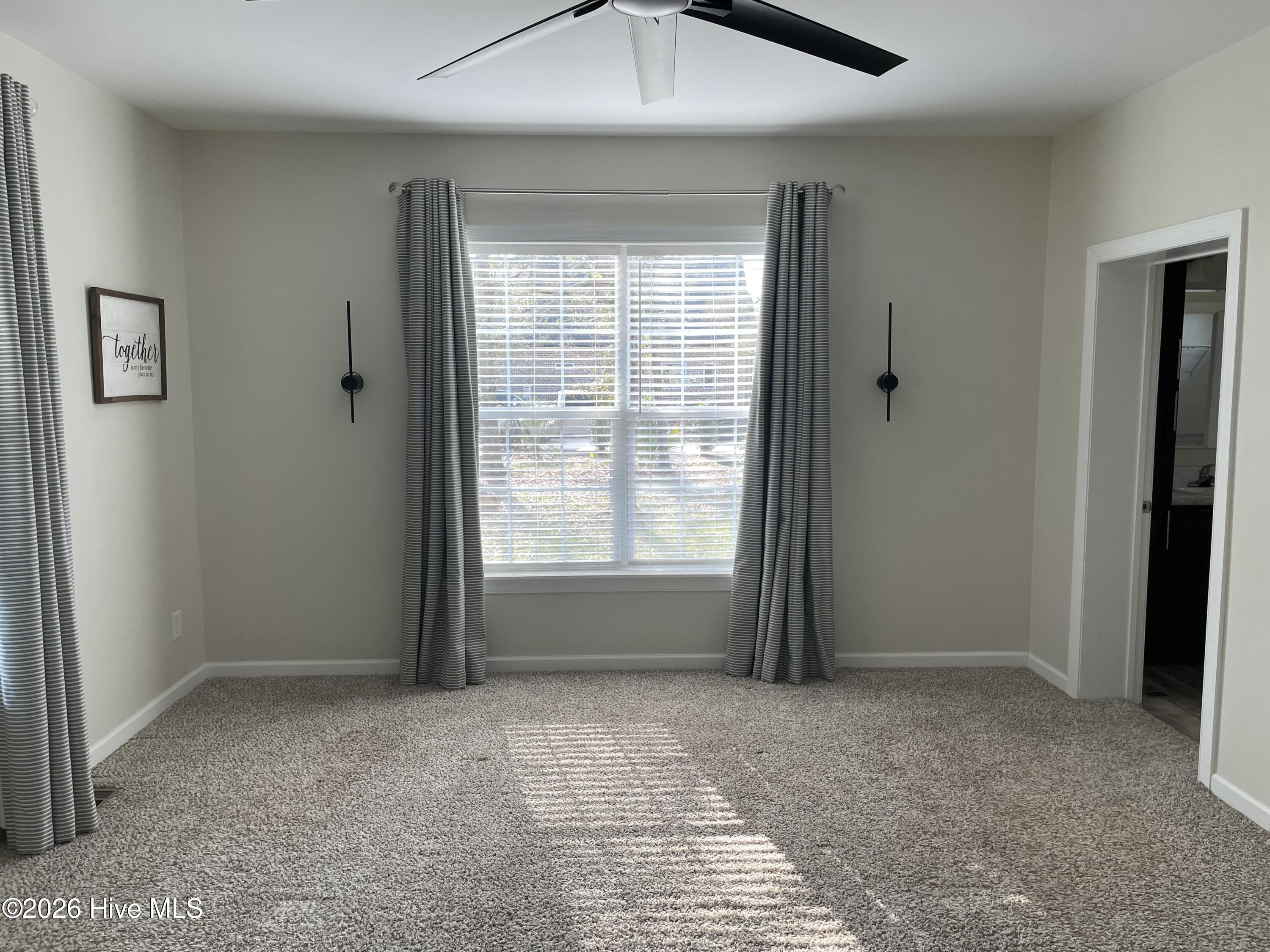 100568375 | Photo 10