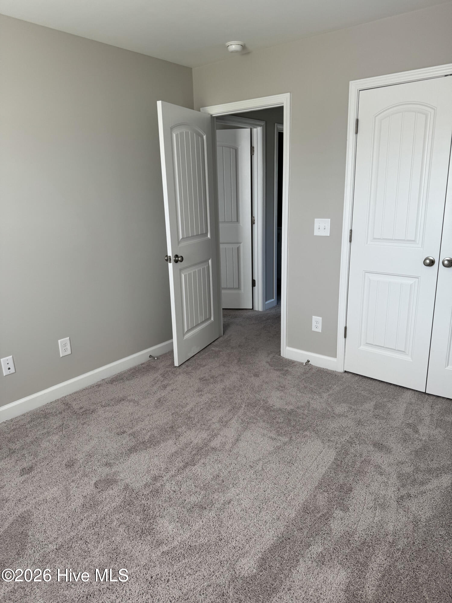 100561884 | Photo 44