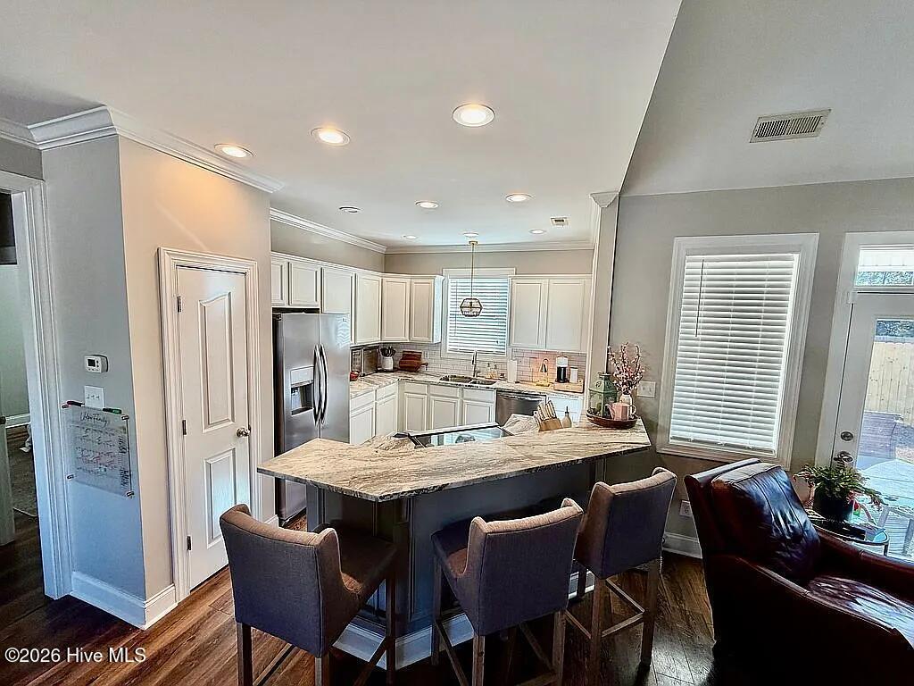 100551229 | Photo 11