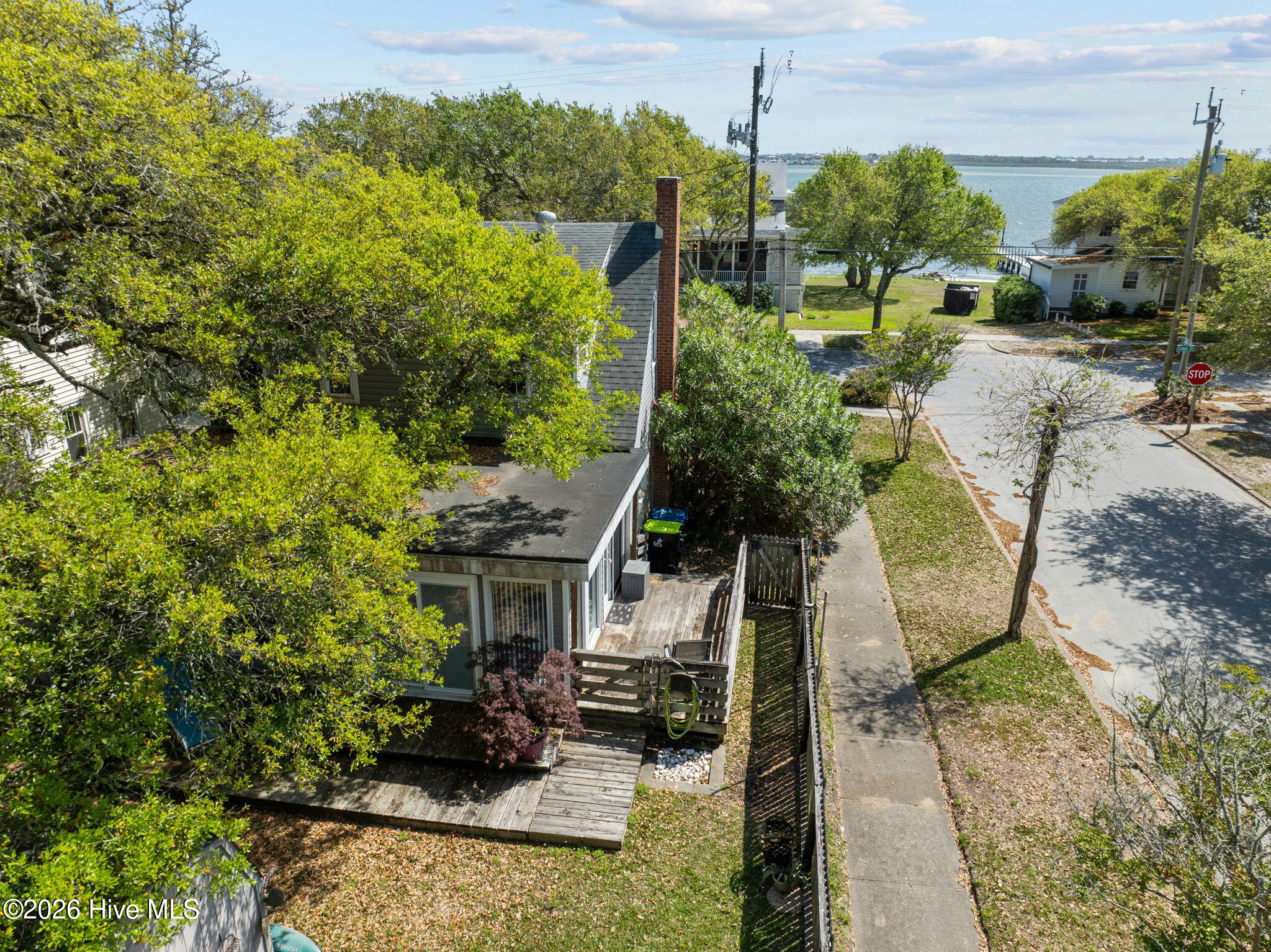 2812 Evans Street, Morehead City, NC, 28557