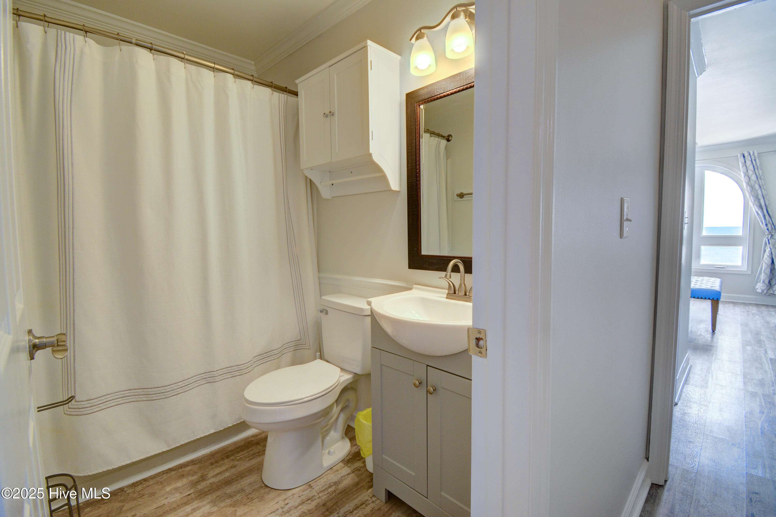 100507643 | Photo 19