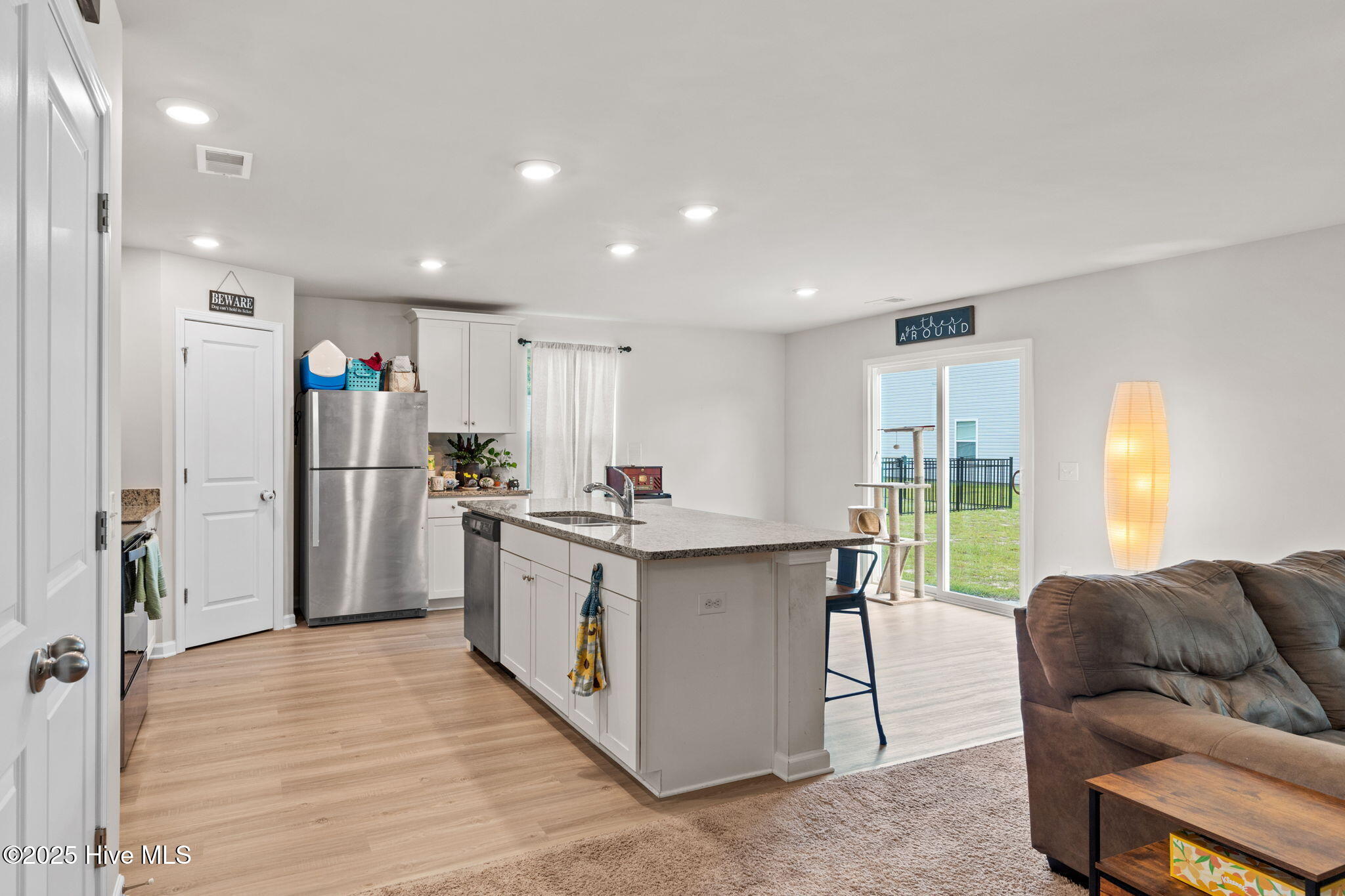 100515817 | Photo 10