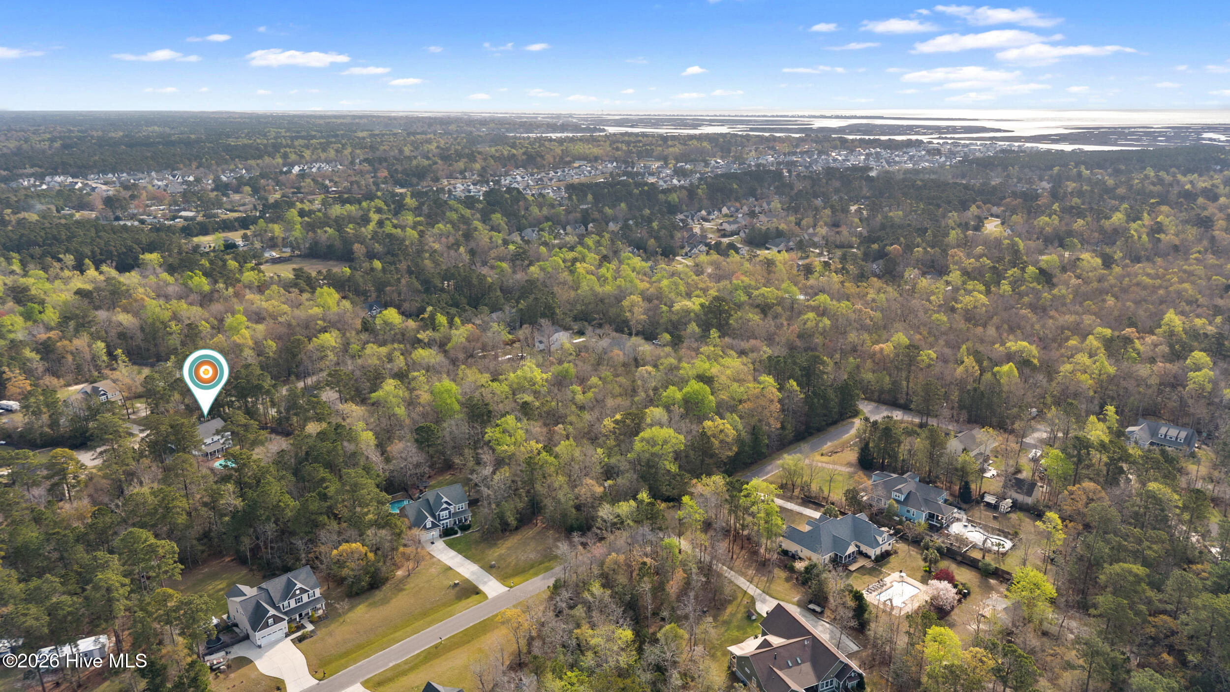 100562179 | Photo 72