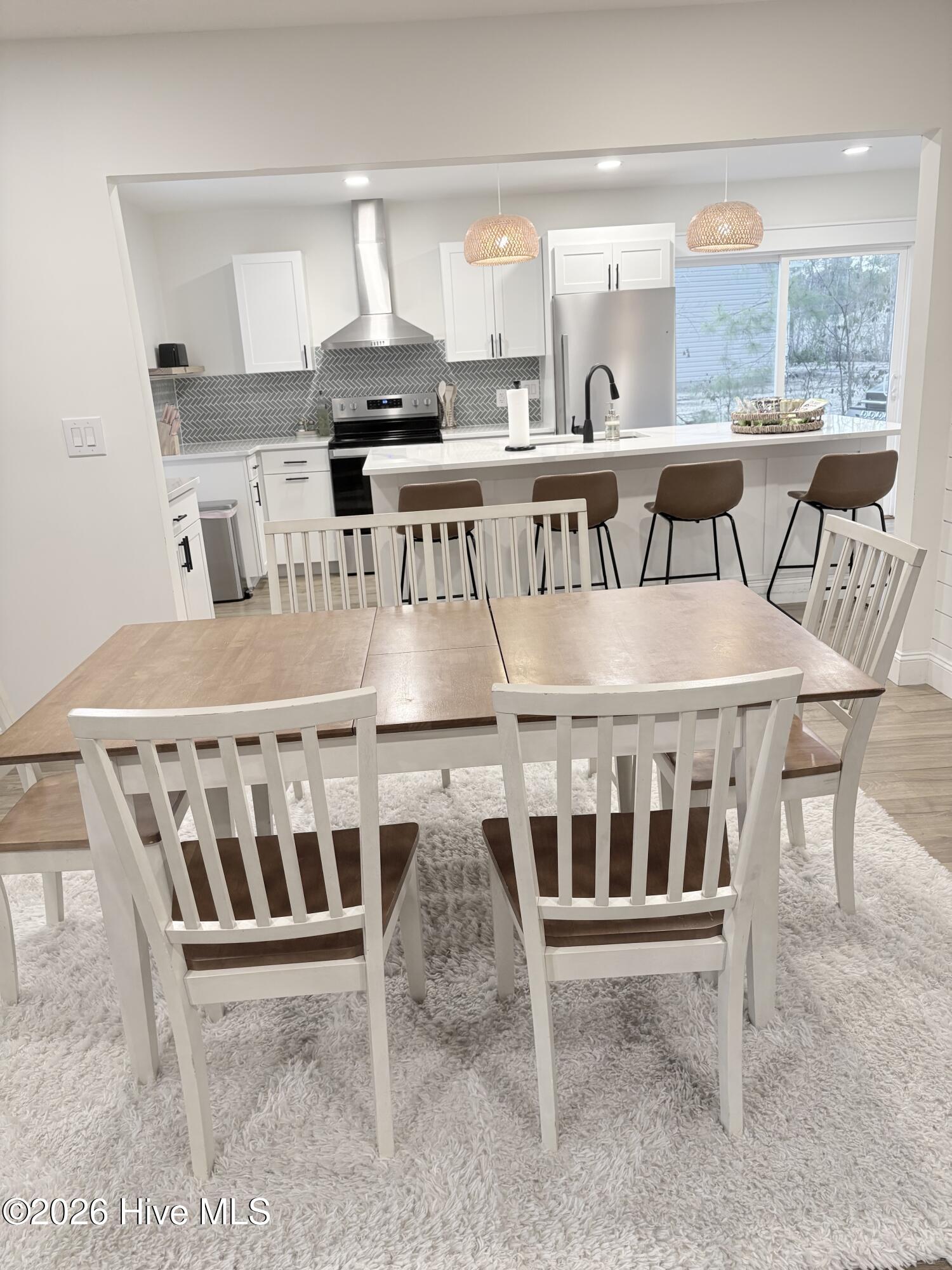 100559102 | Photo 17