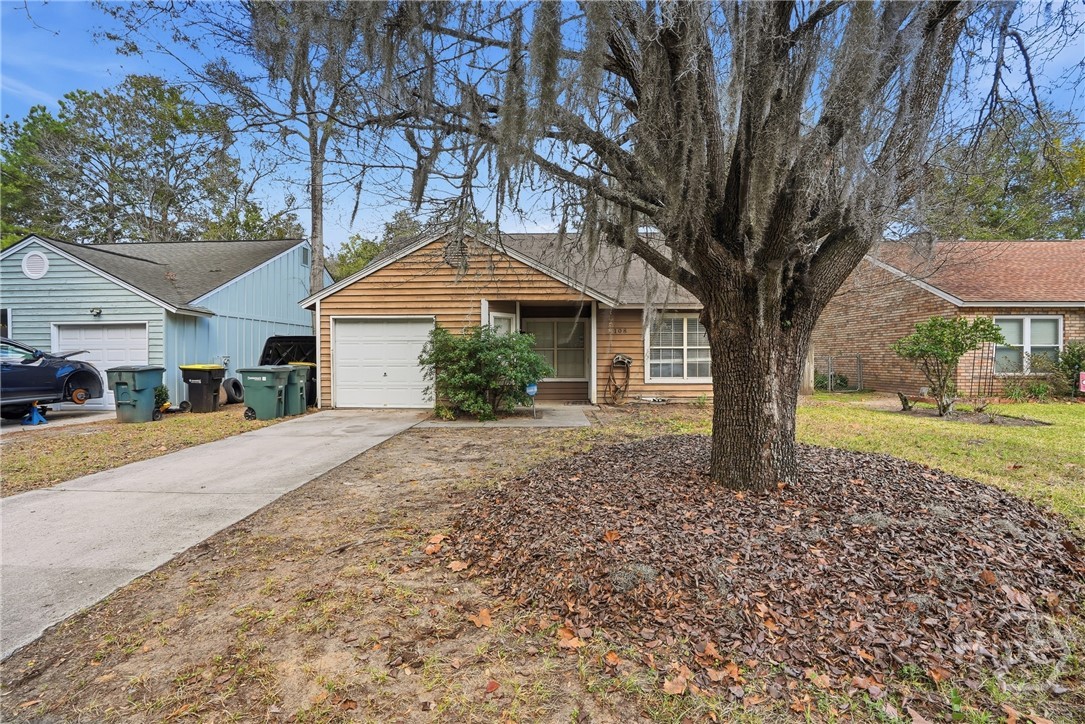 Homes for sale in Savannah, GA | 108 Peachtree Dr Dr, Savannah, GA 31419 | MLS# SA349927