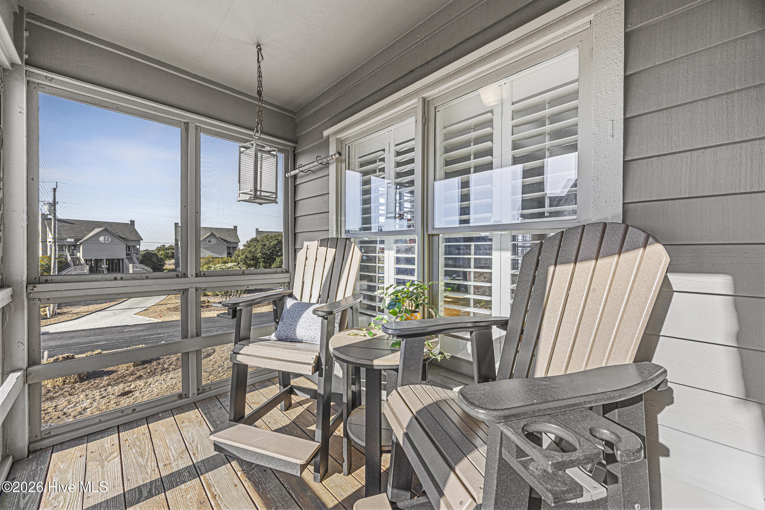 100552554 | Photo 36